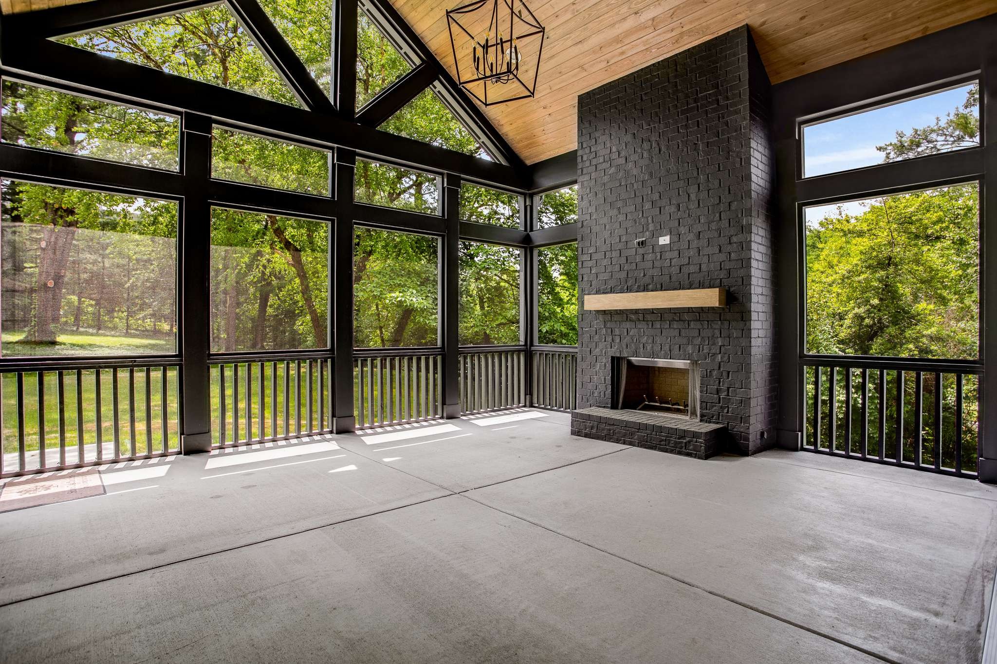 2321 Valley Brook Rd