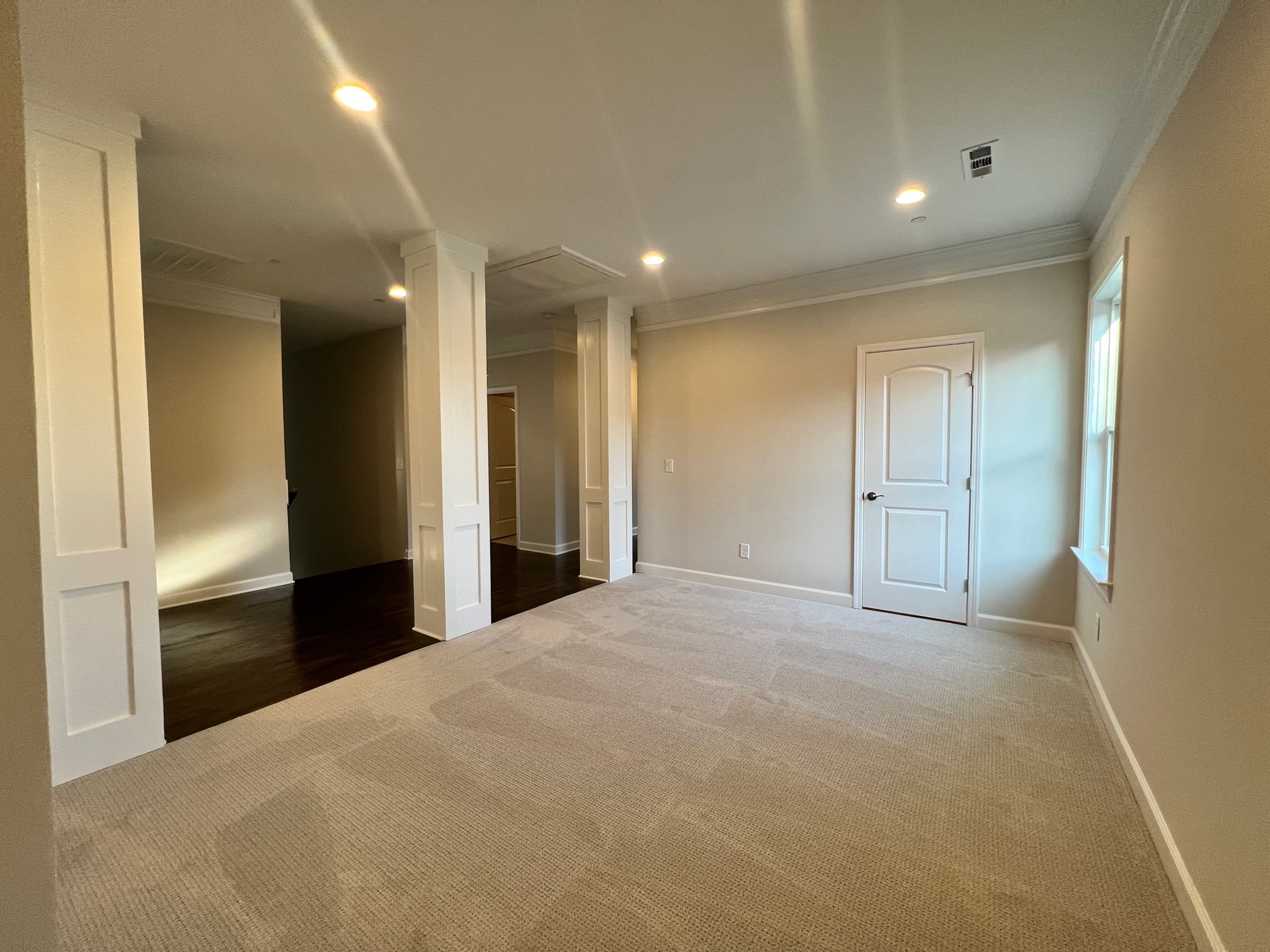 1043 Sinatra Drive