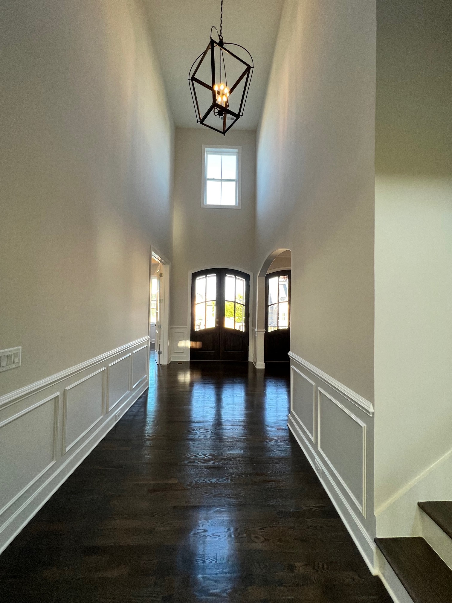 1043 Sinatra Drive