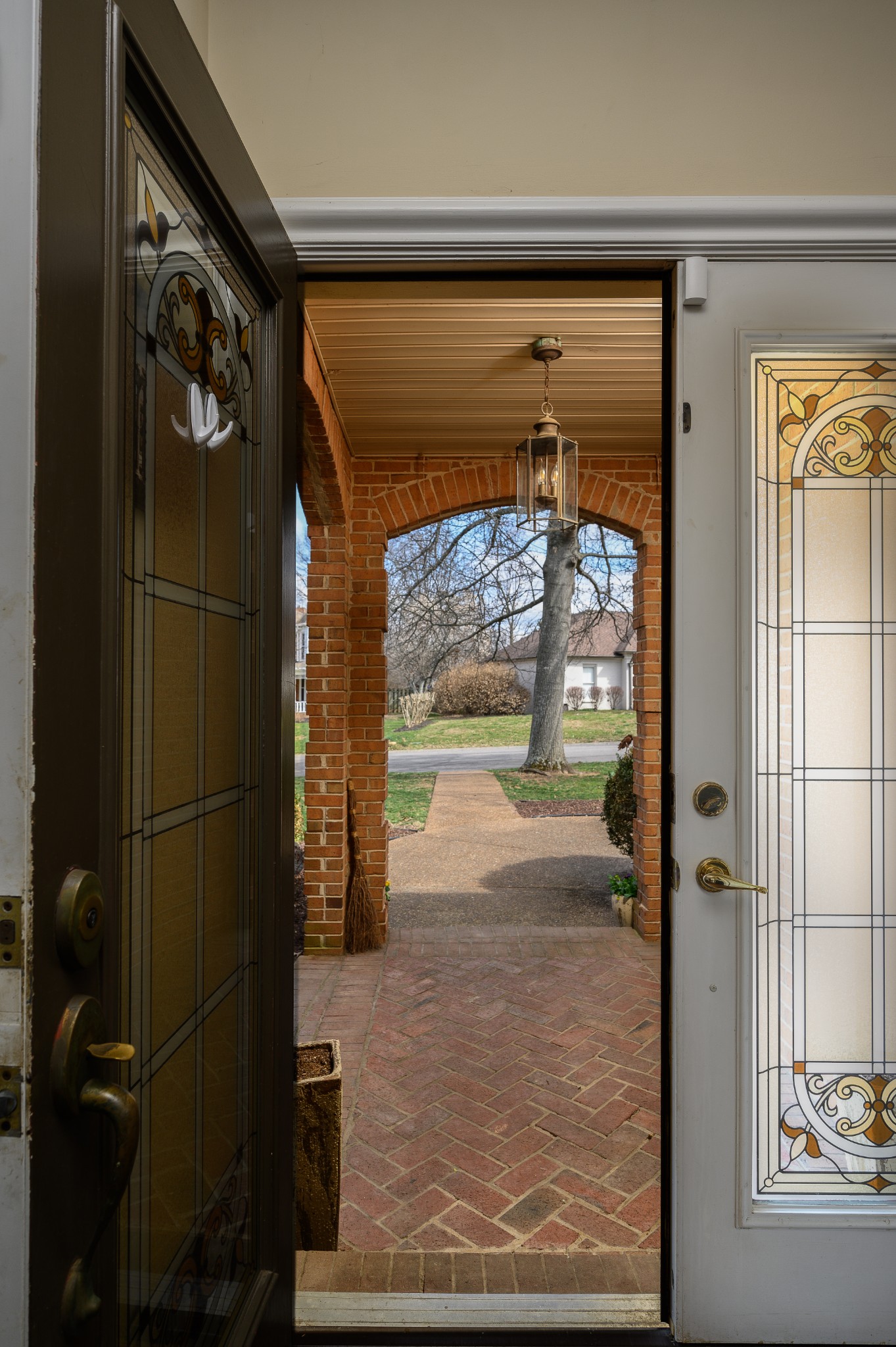 905 Fireside Ct