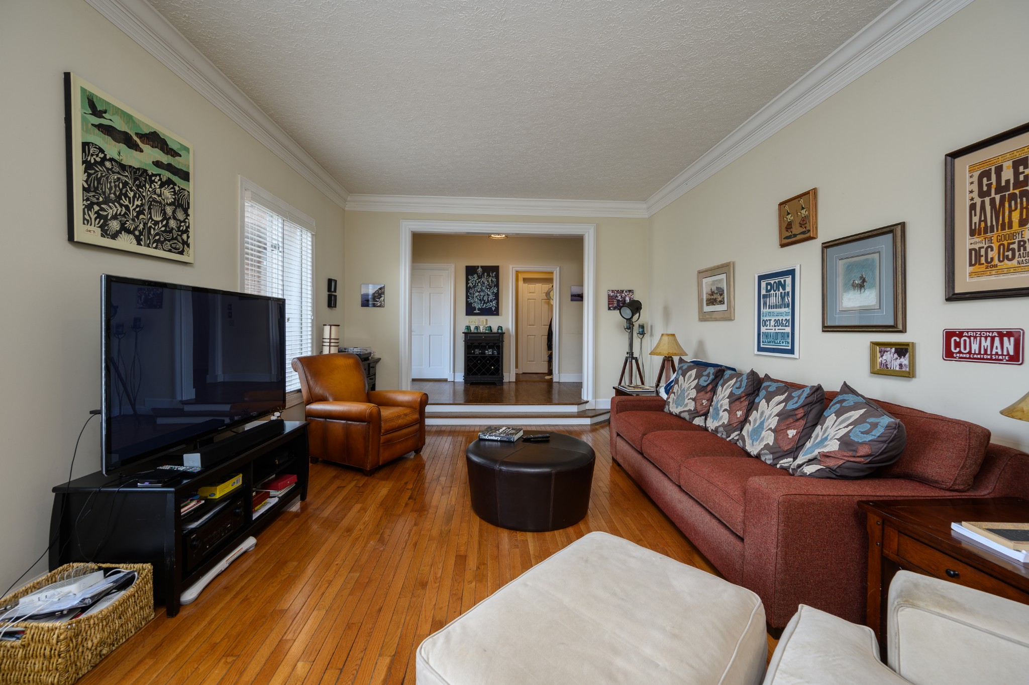 905 Fireside Ct