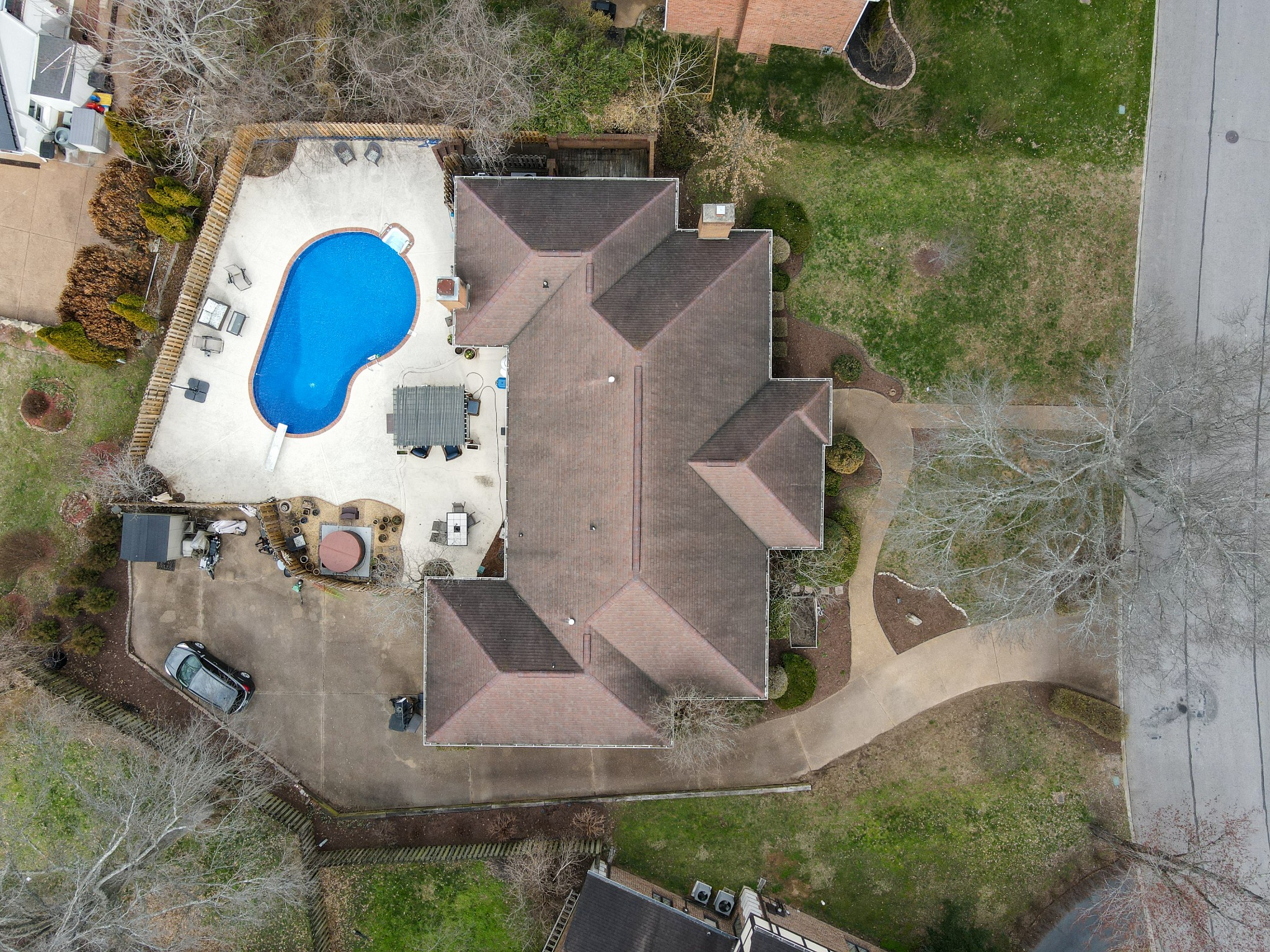 905 Fireside Ct