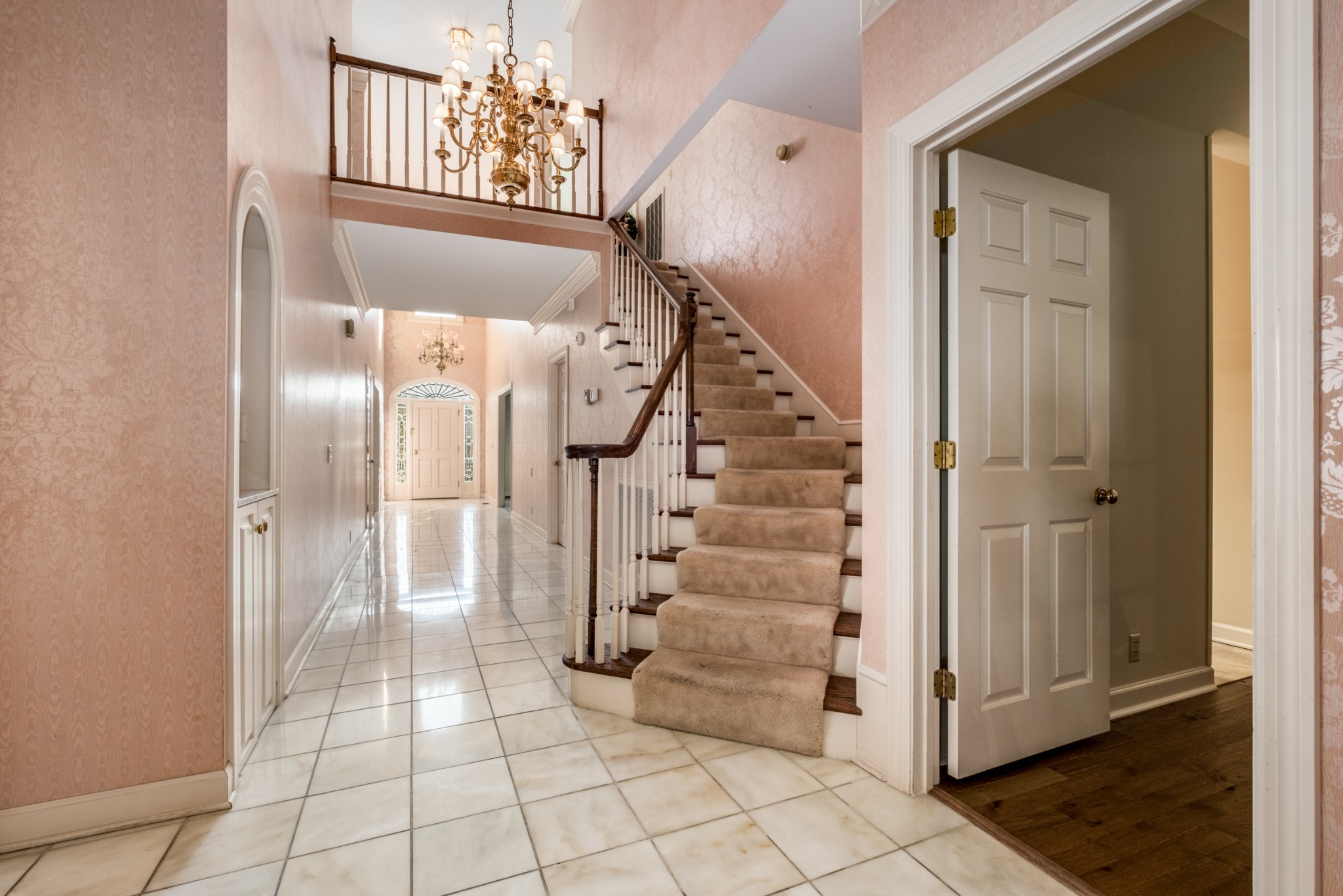 108 Sheffield Ct