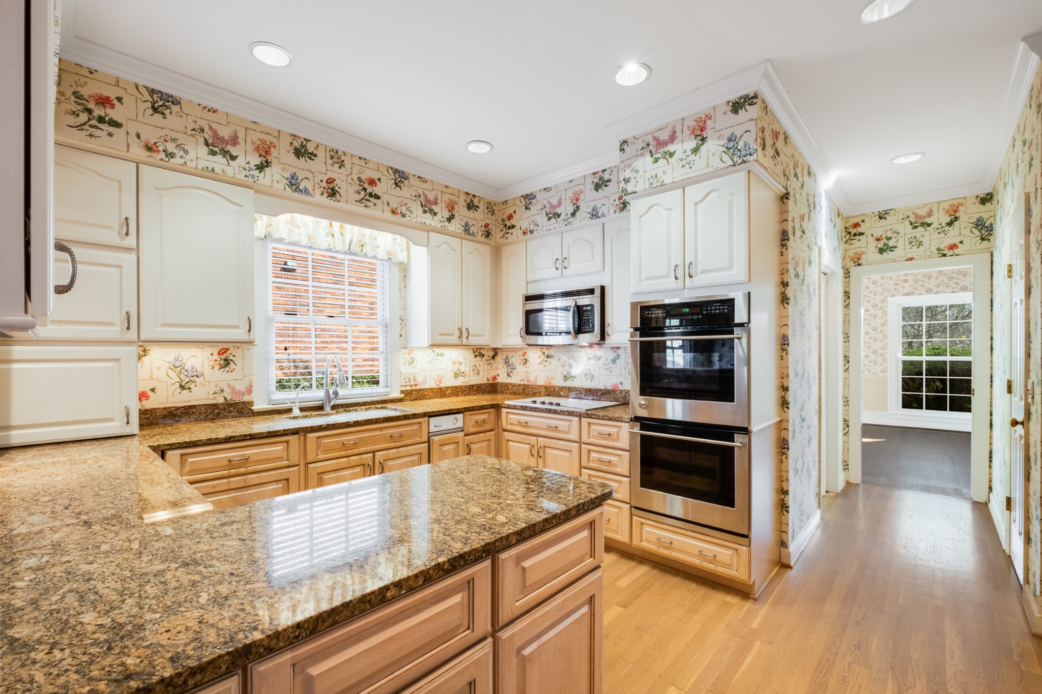108 Sheffield Ct