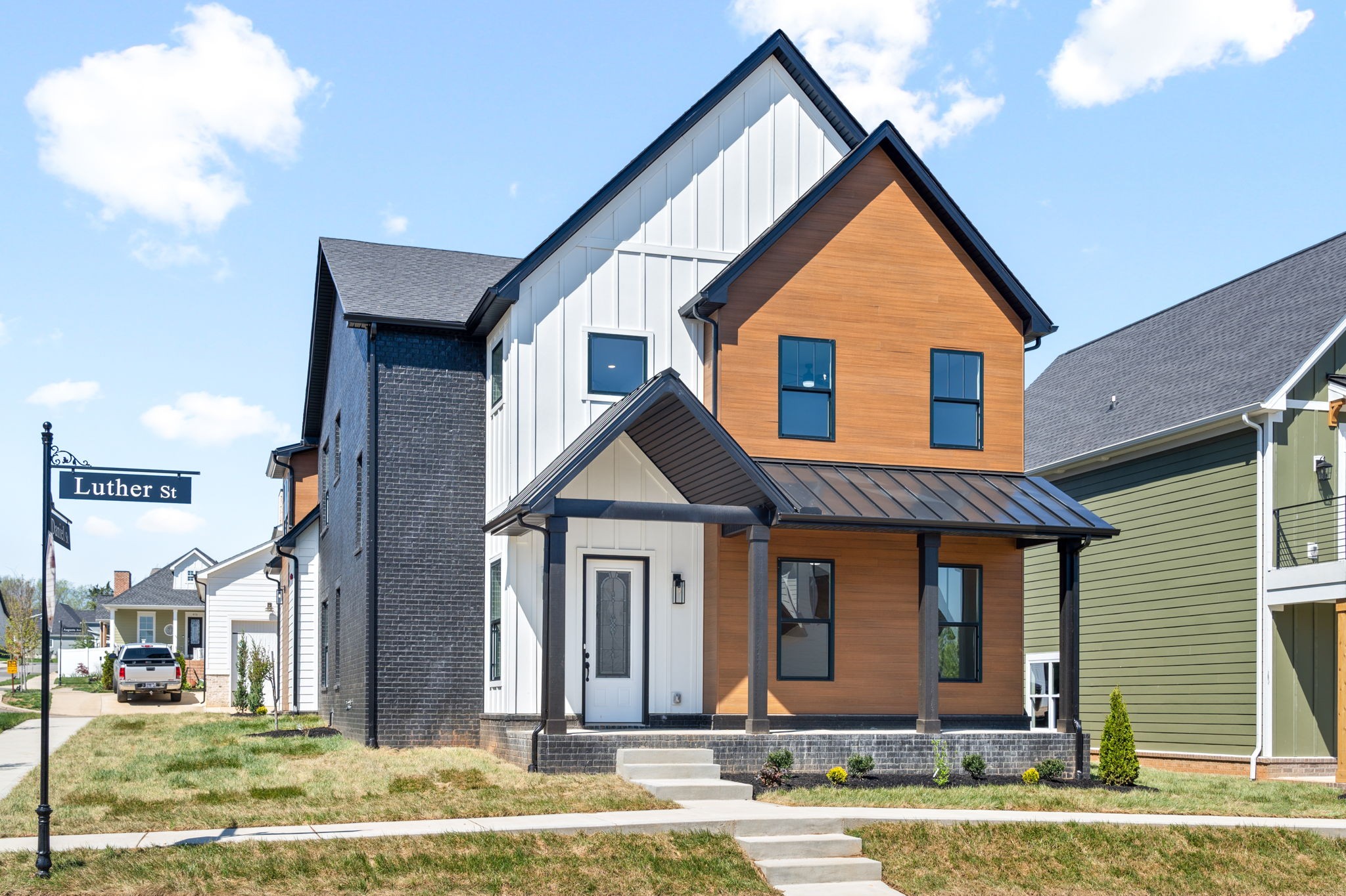 172 LUTHER ST