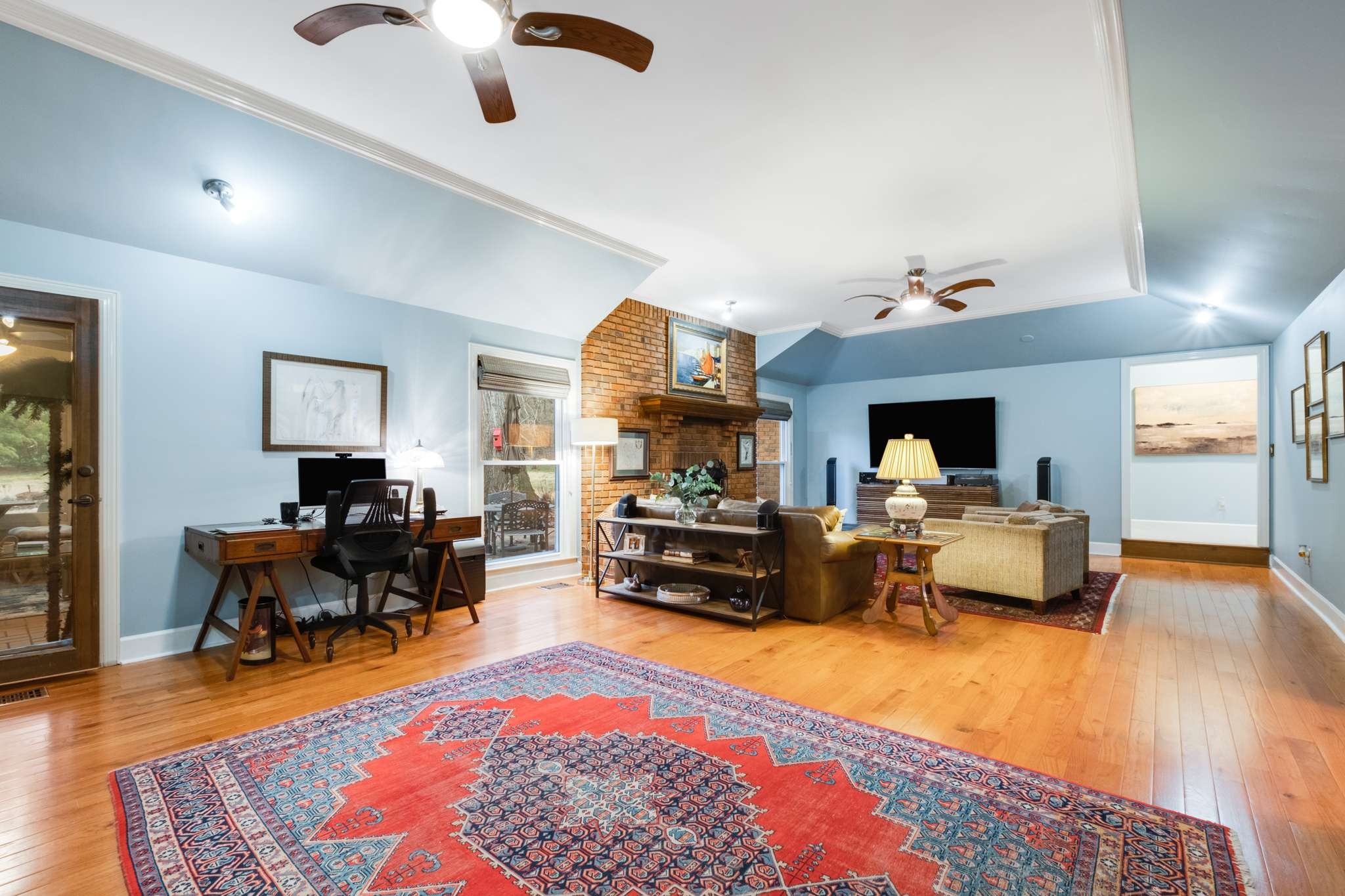 5111 Woodland Hills Dr