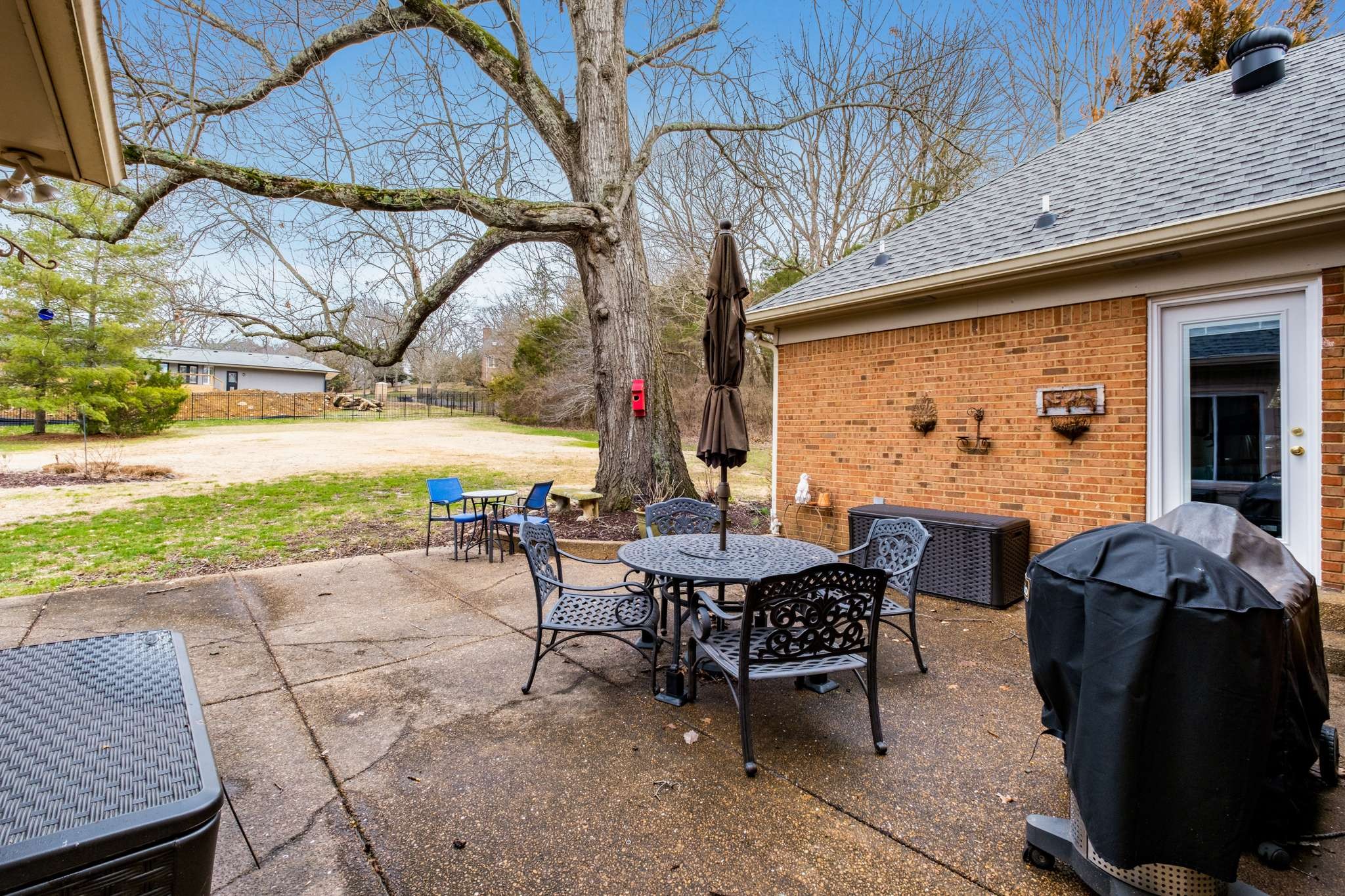 5111 Woodland Hills Dr