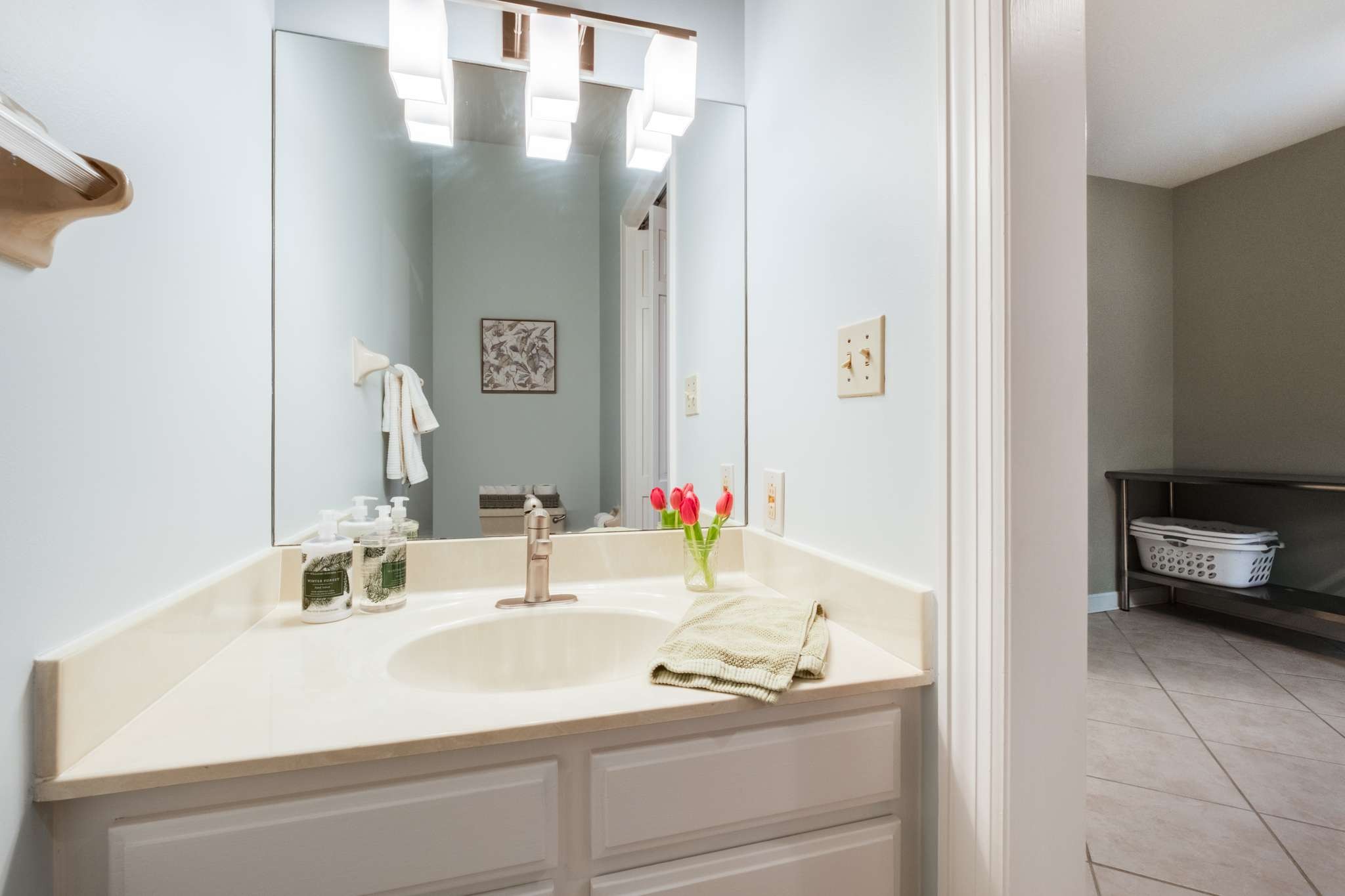 5111 Woodland Hills Dr