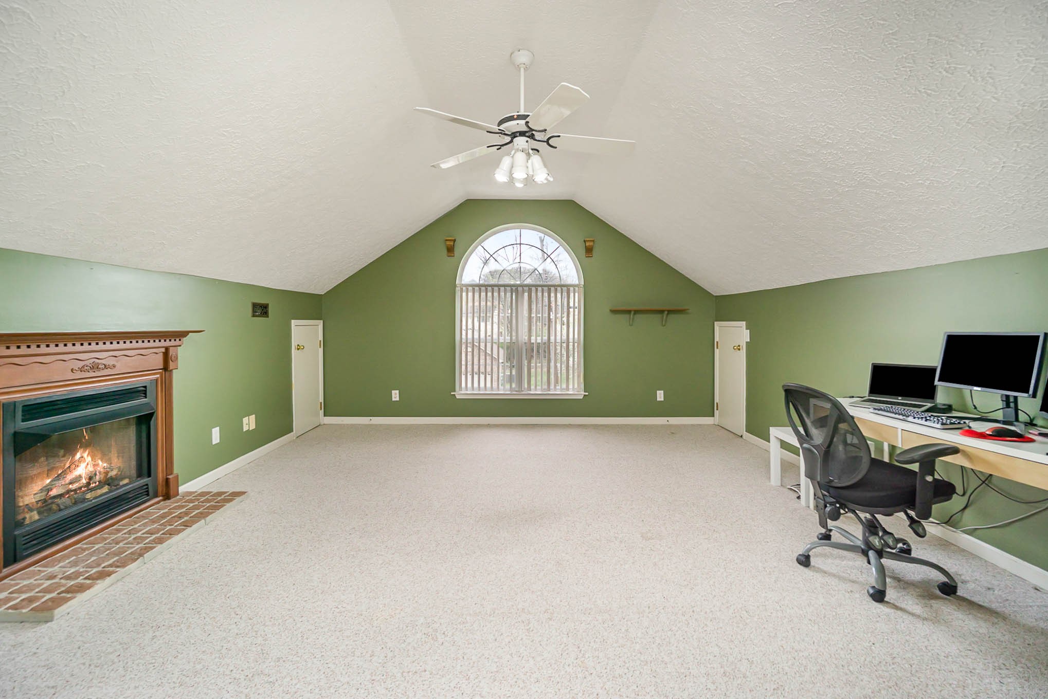1224 Timber Valley Dr