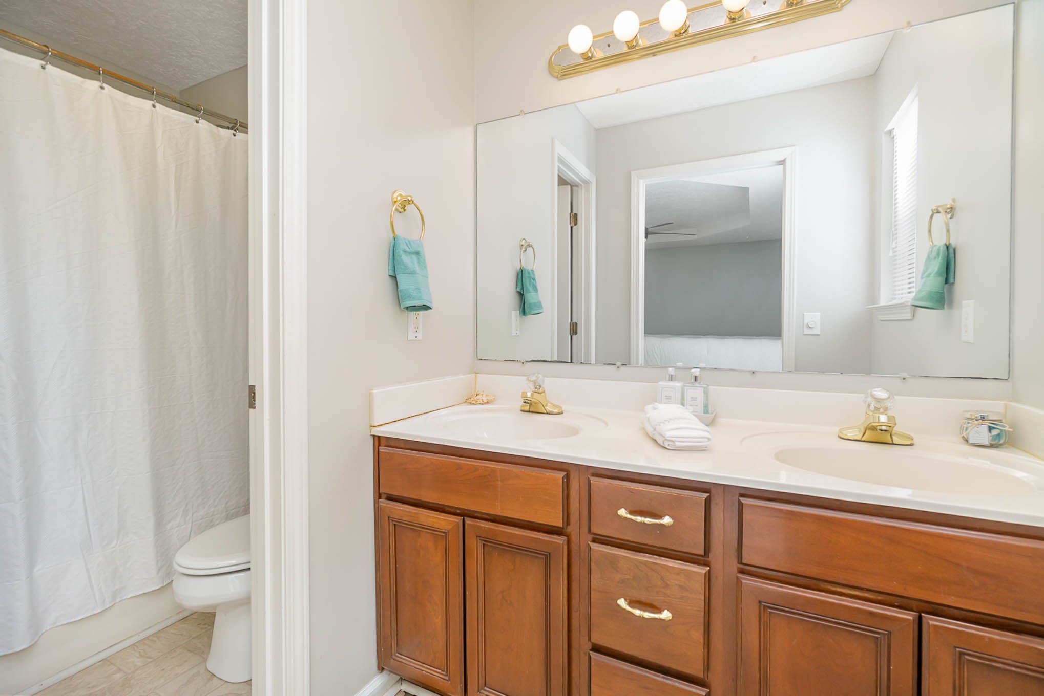 1224 Timber Valley Dr