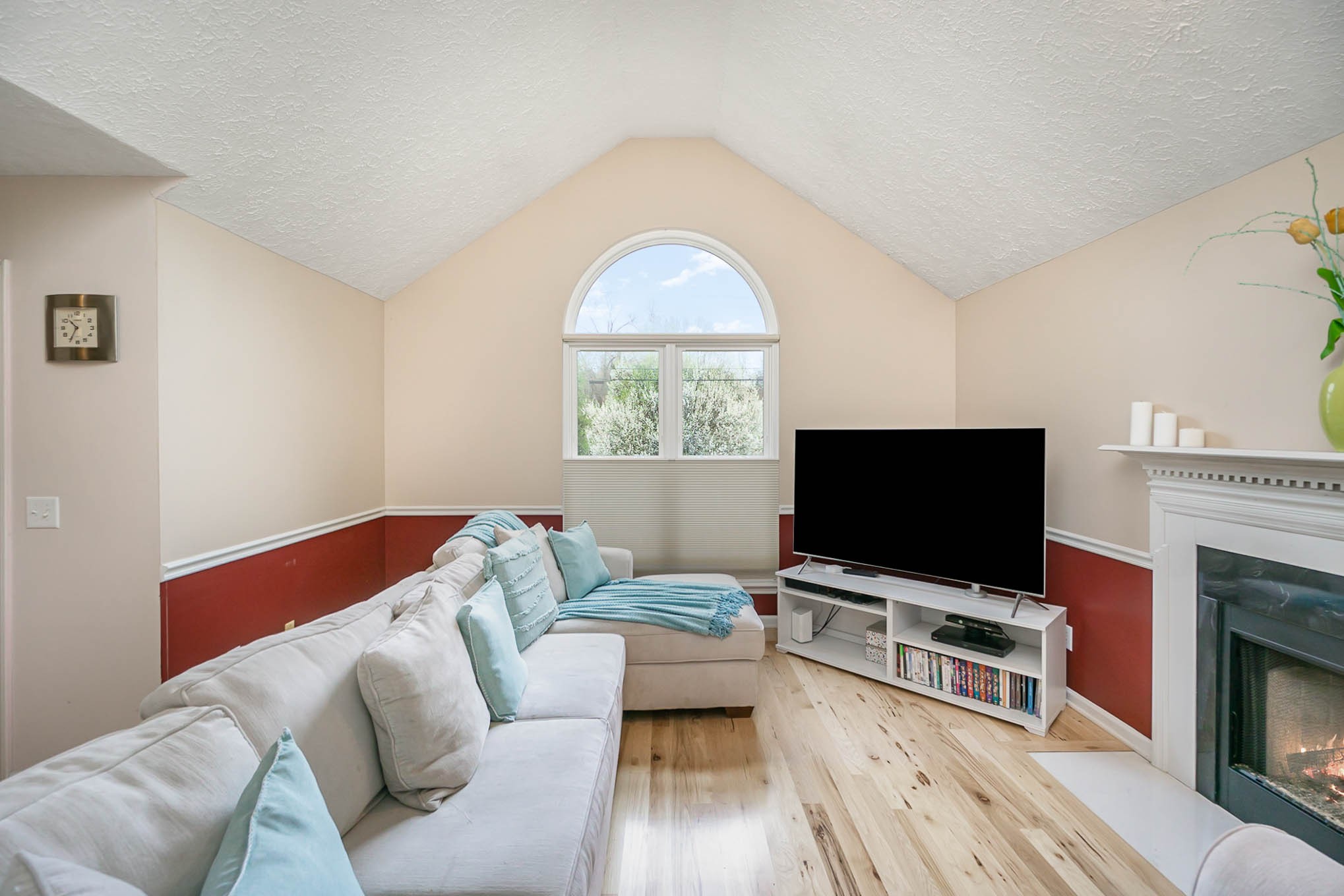 1224 Timber Valley Dr