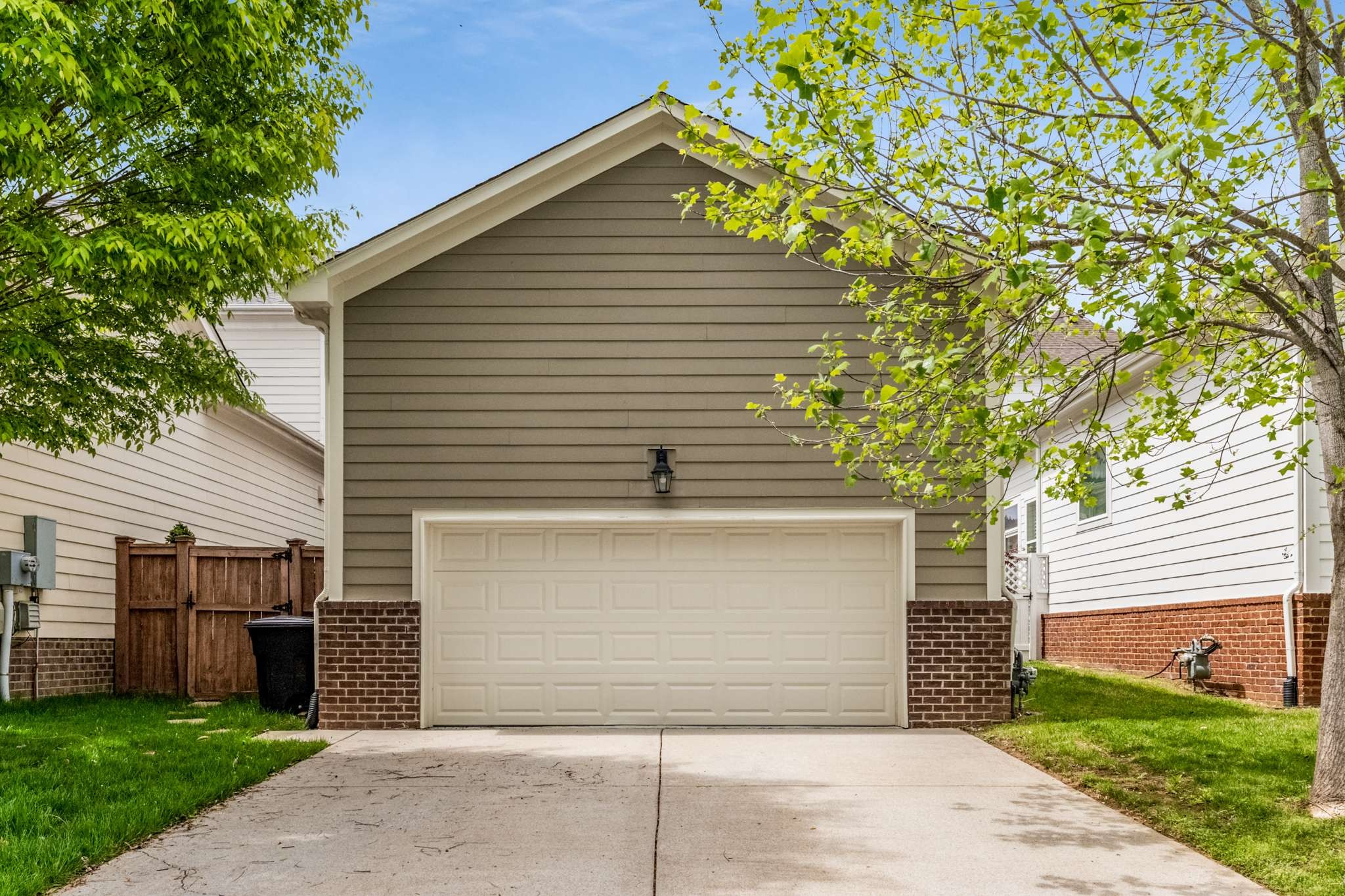 1342 Jewell Ave