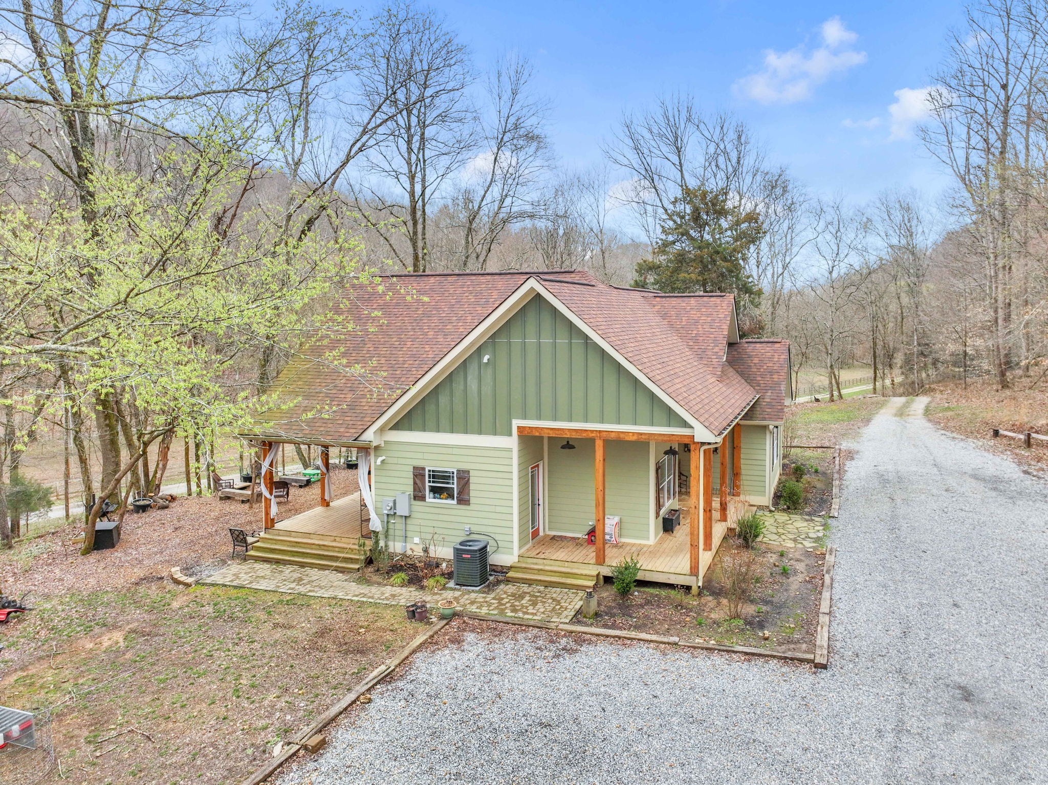 3450 Memory Ln