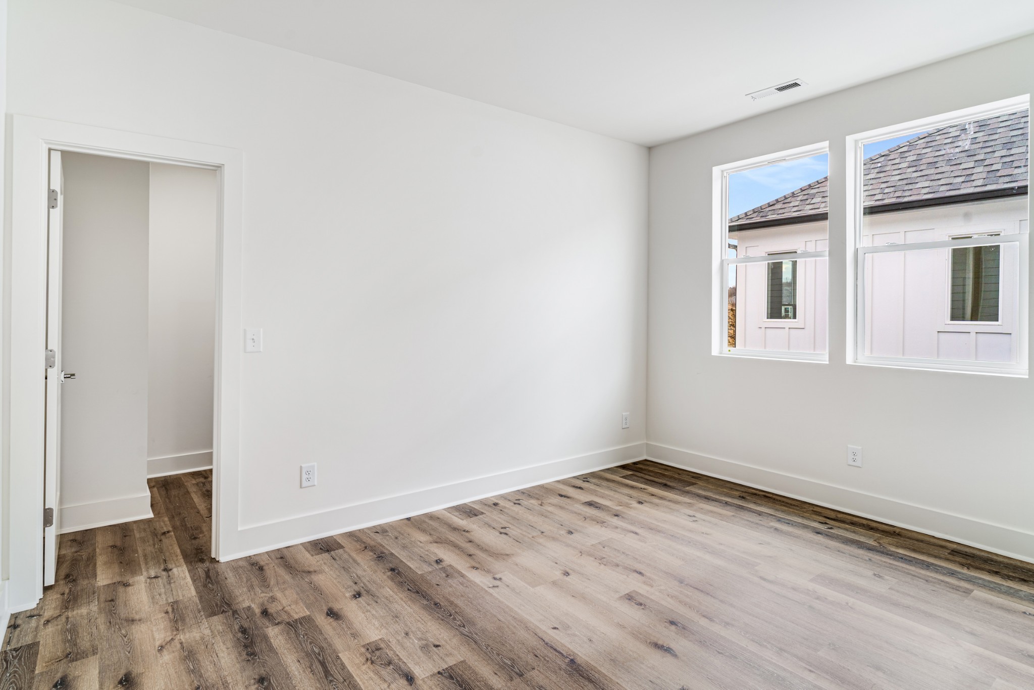 123 Stella Dr