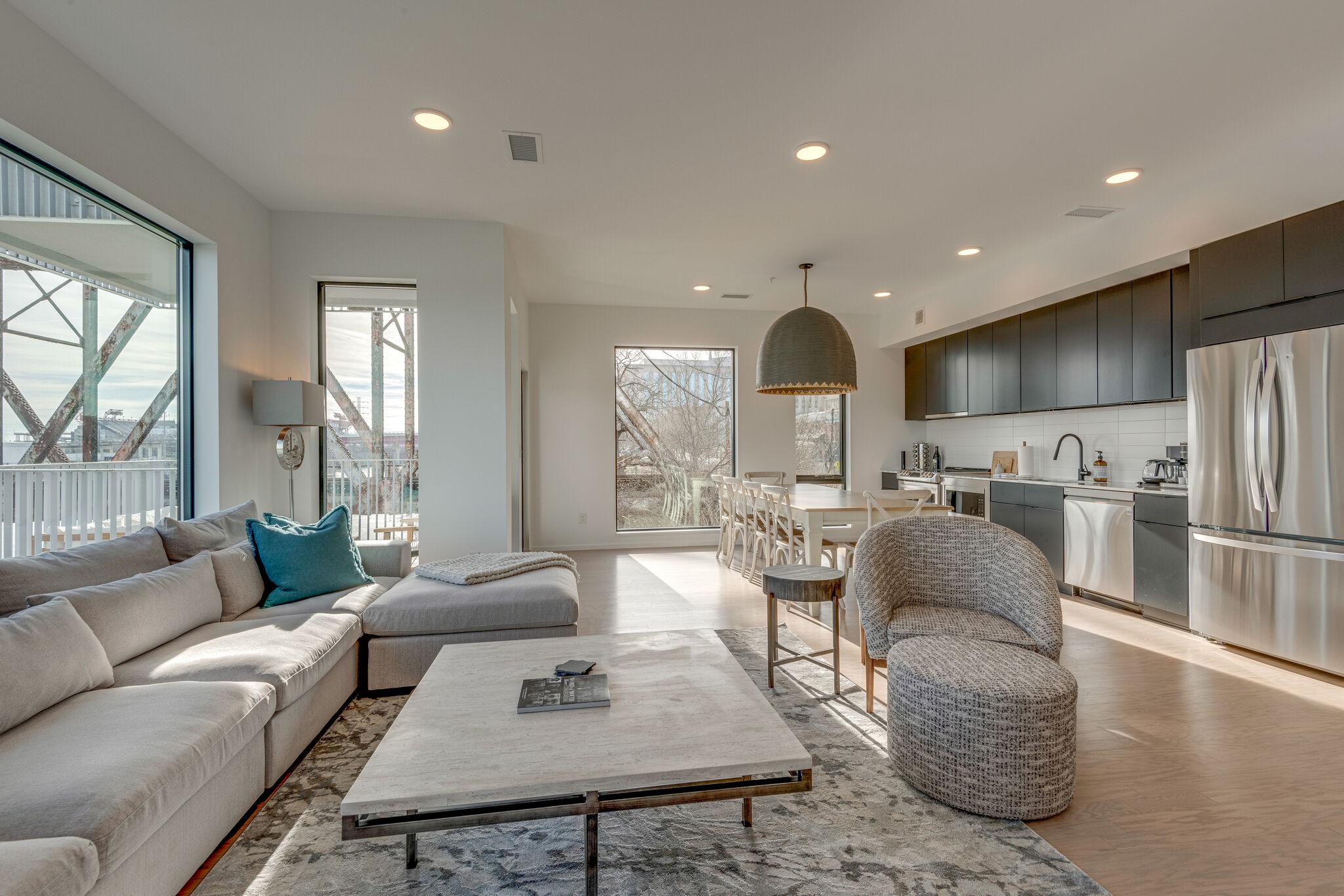 700 1st Ave, N Unit: 202