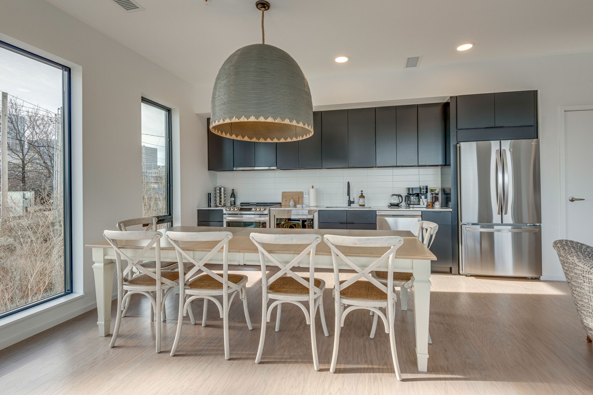 700 1st Ave, N Unit: 202