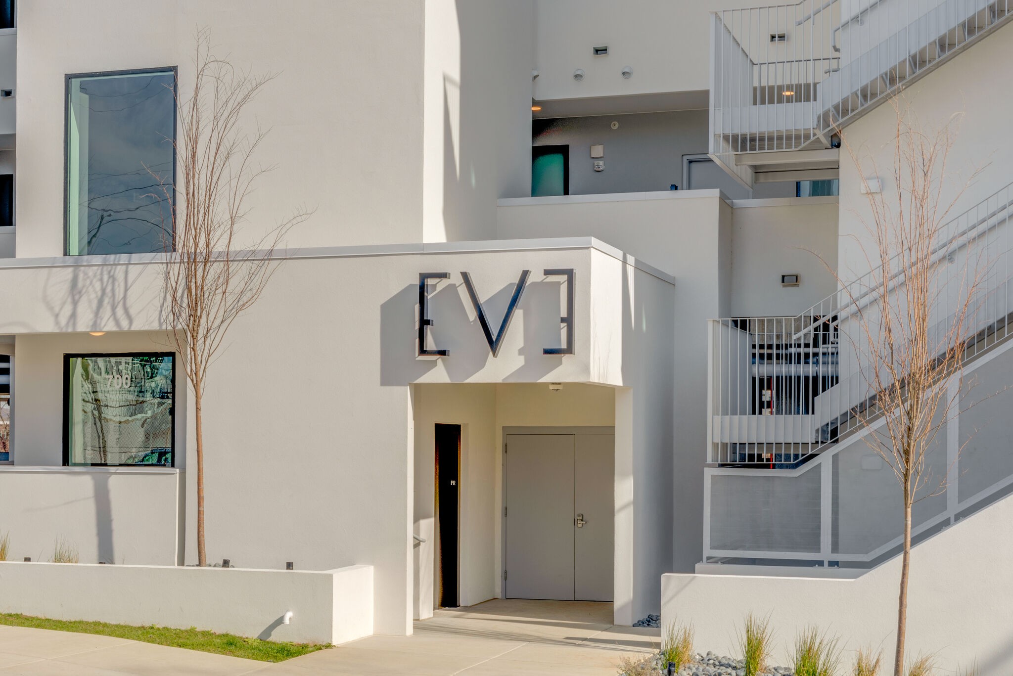 700 1st Ave, N Unit: 202