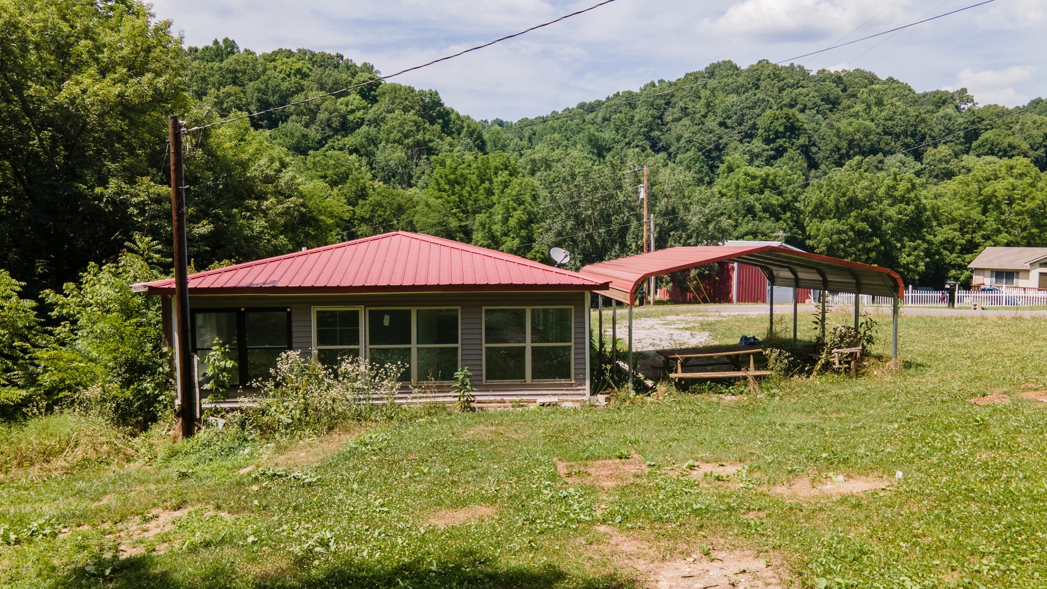 1244 Ray Burton Rd