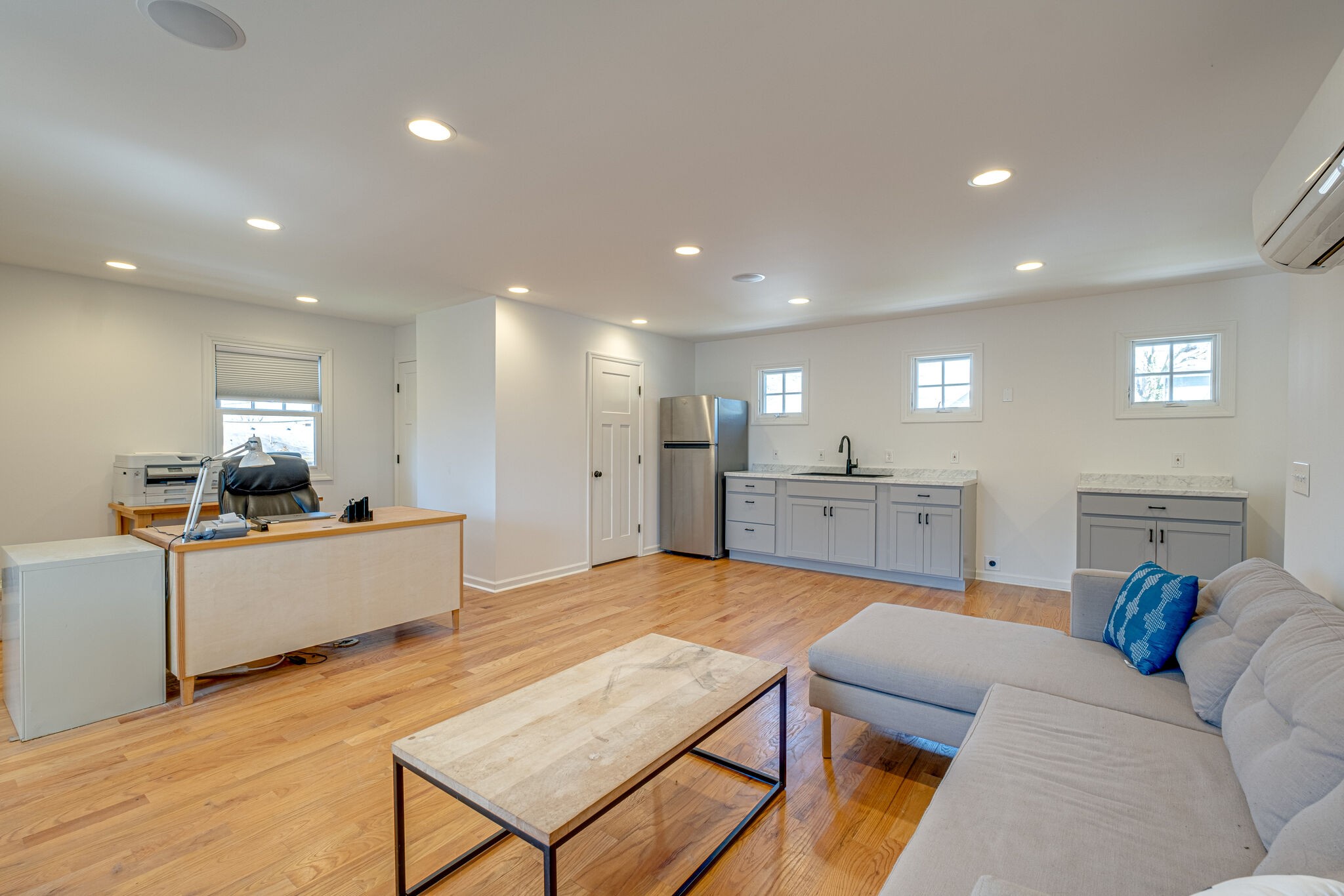 4502 Dakota Ave