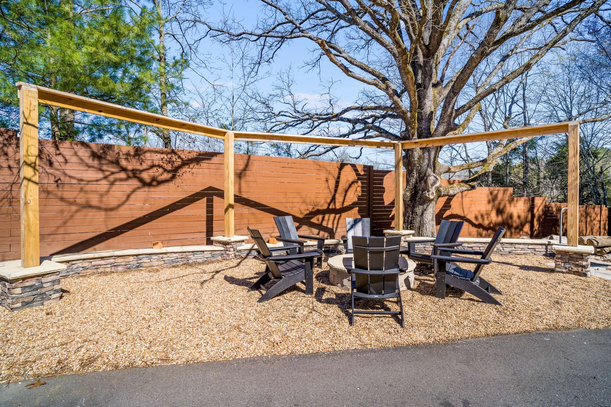 7317 Old Nashville Rd