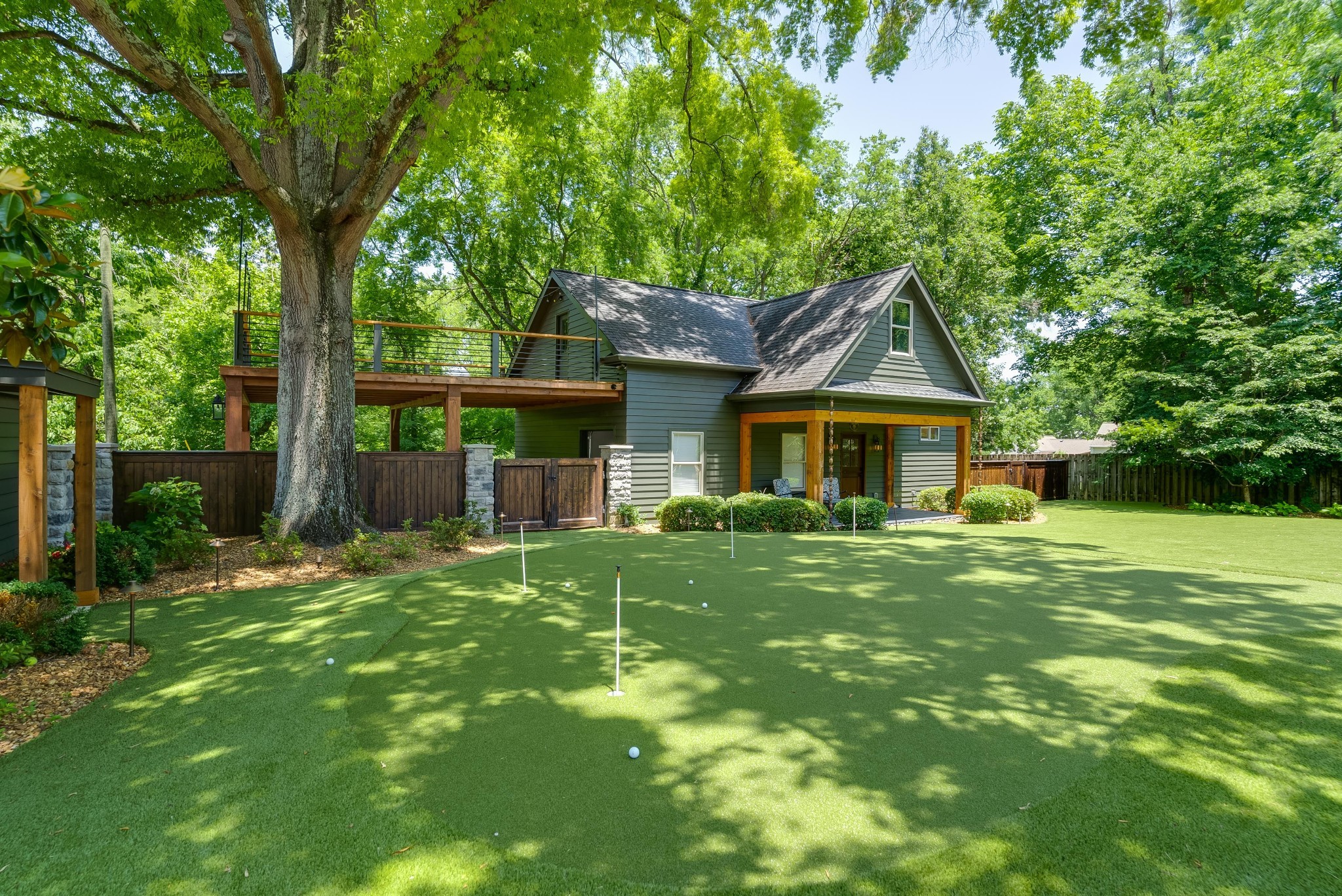 4020 Estes Rd