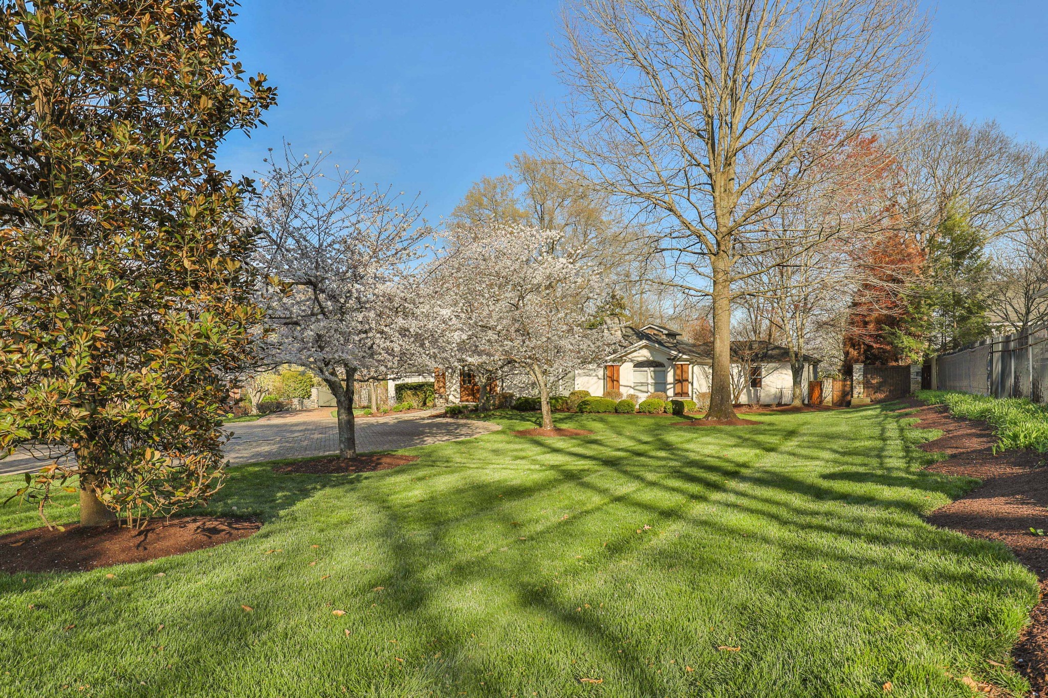 4020 Estes Rd