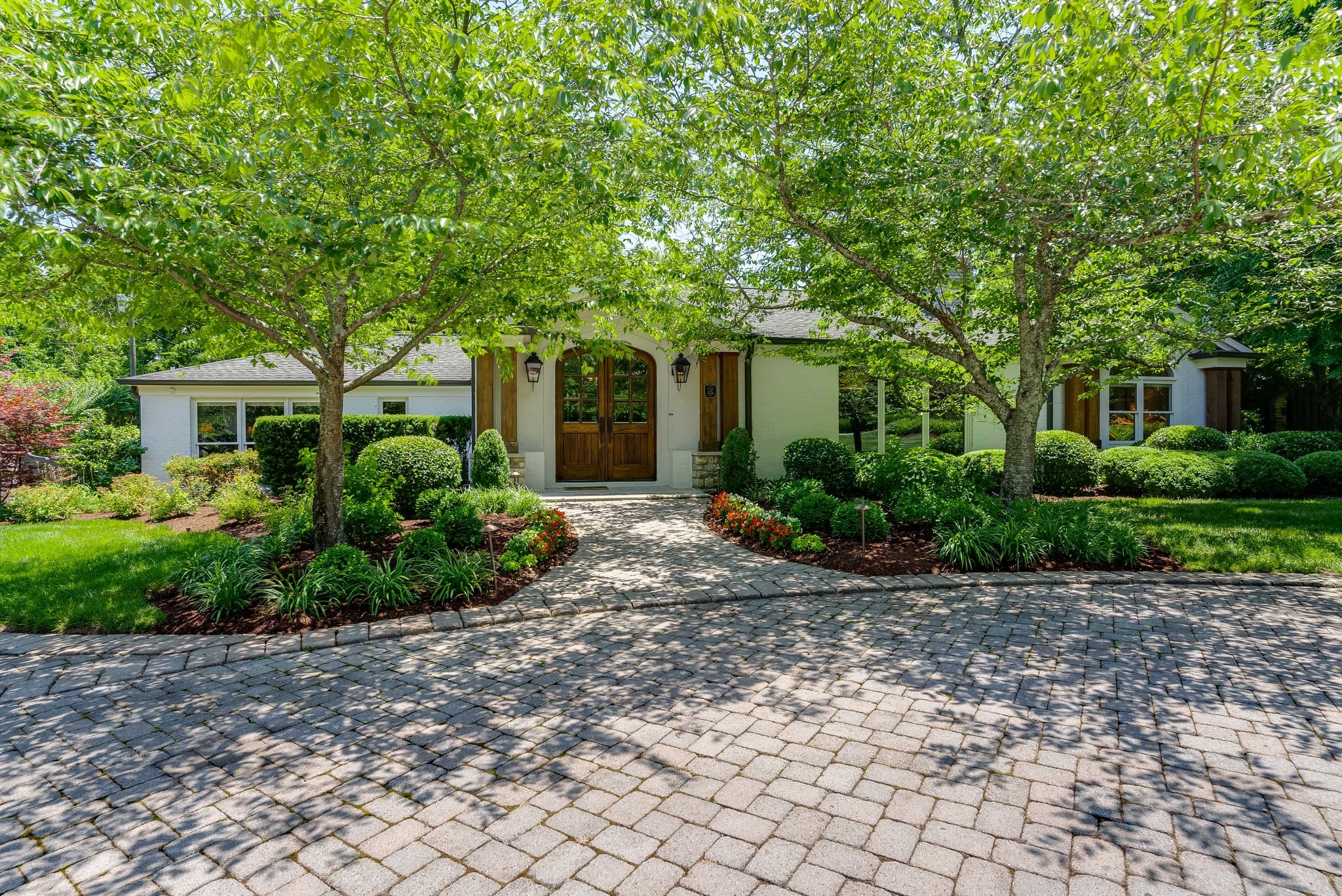 4020 Estes Rd