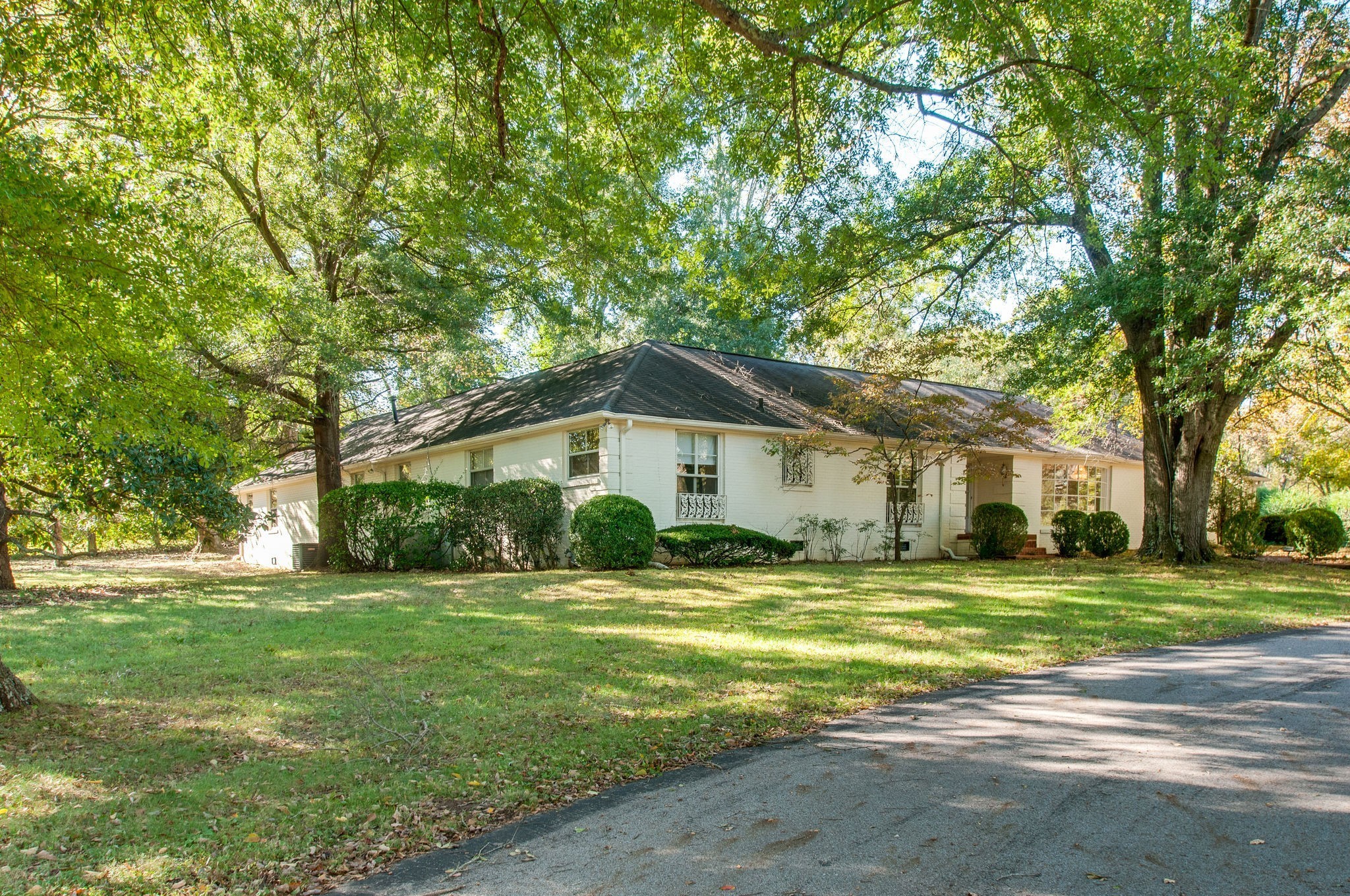 4337 Beekman Dr