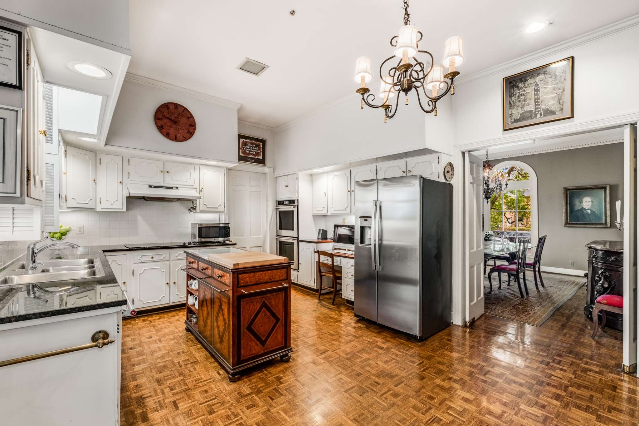 2128 Golf Club Ln
