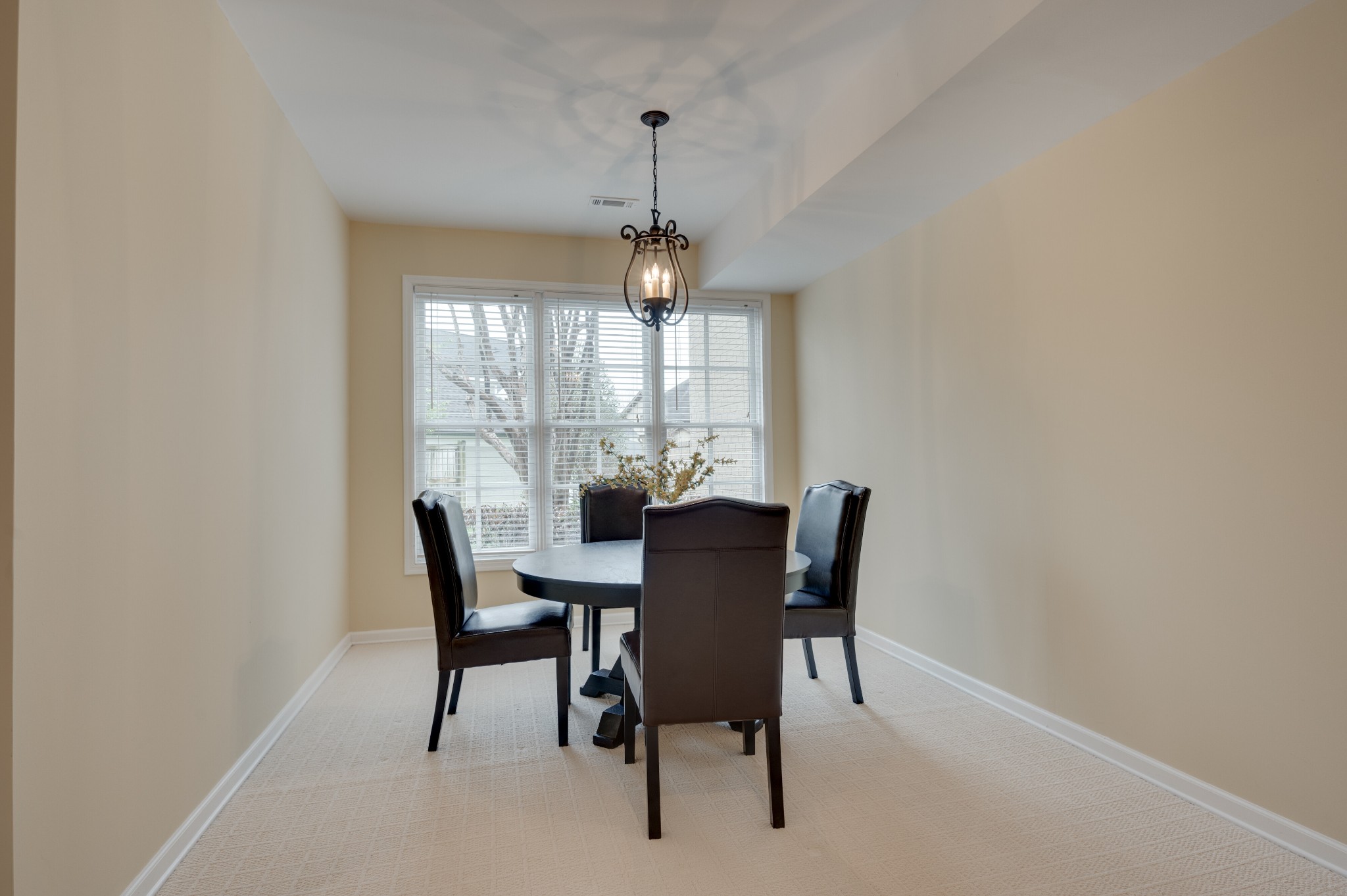318 Morning Mist Ln