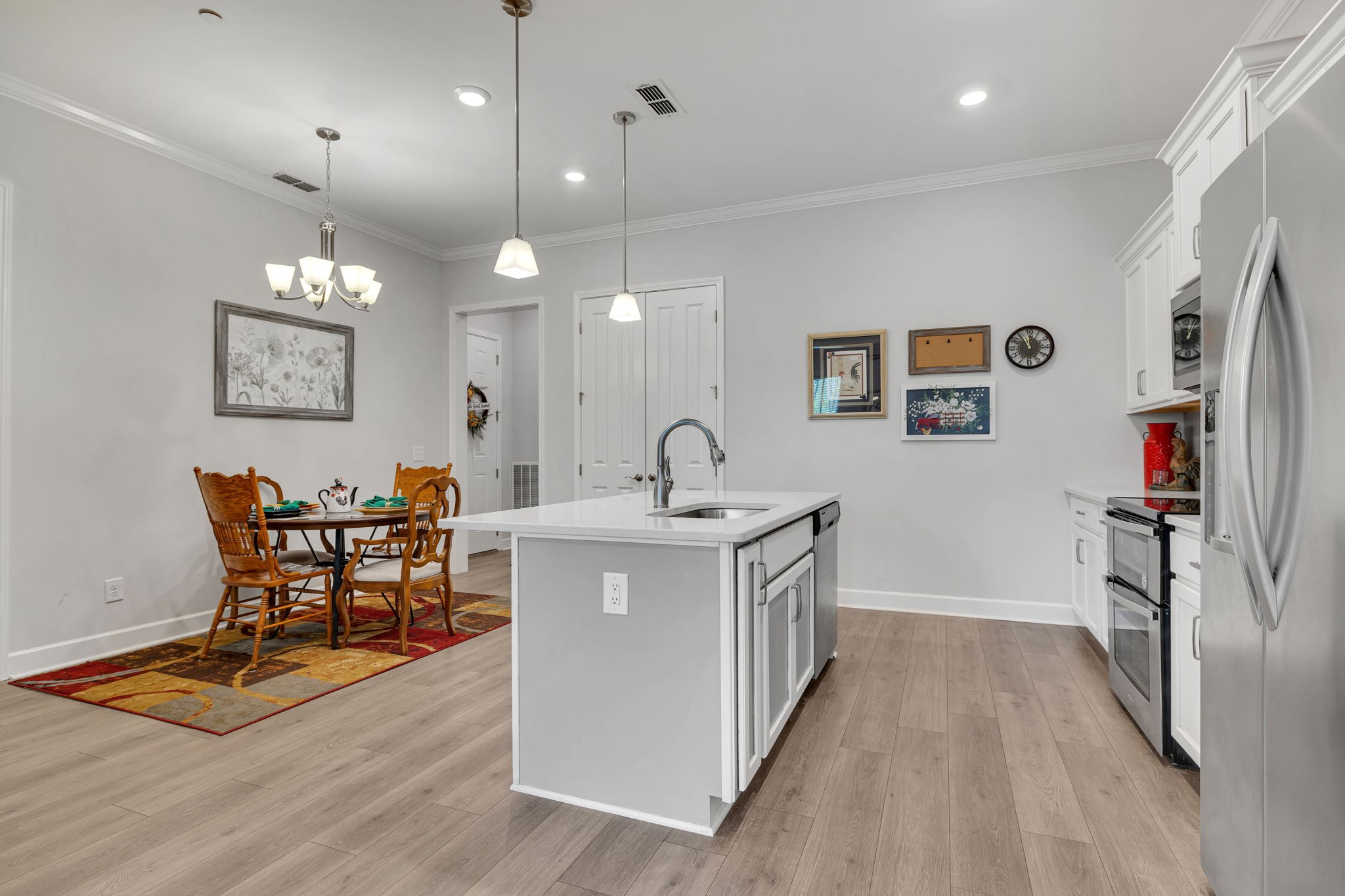 2355 Fairchild Cir Unit: 102