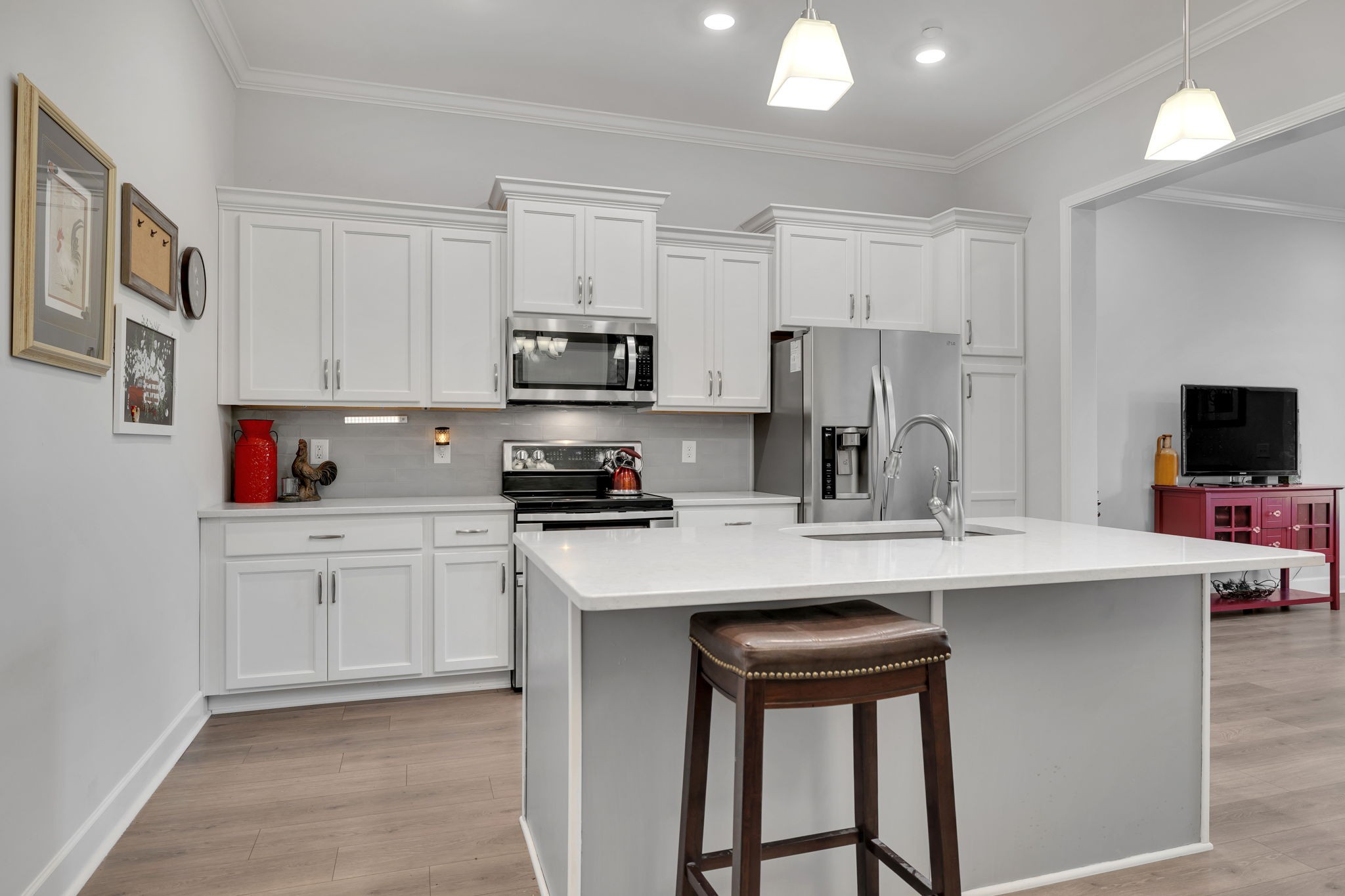 2355 Fairchild Cir Unit: 102