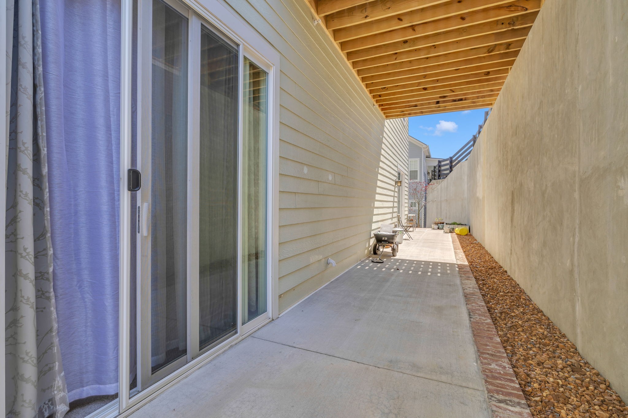2355 Fairchild Cir Unit: 102