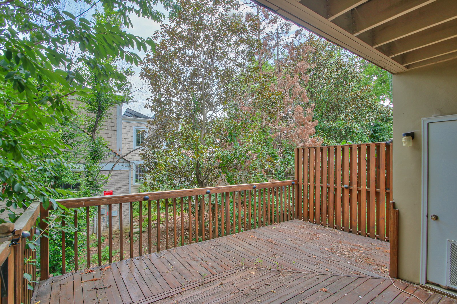 4220 Lone Oak Rd