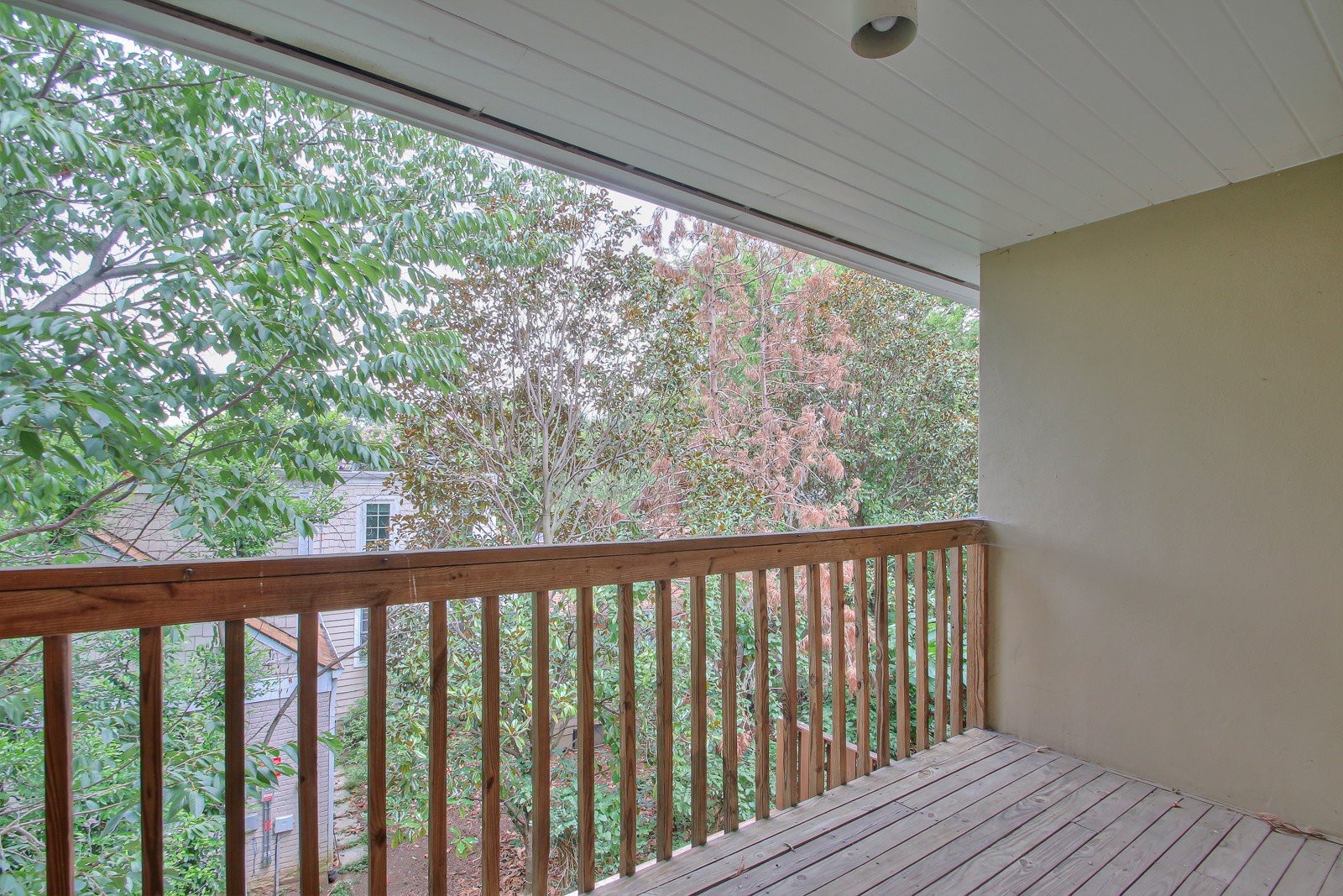 4220 Lone Oak Rd