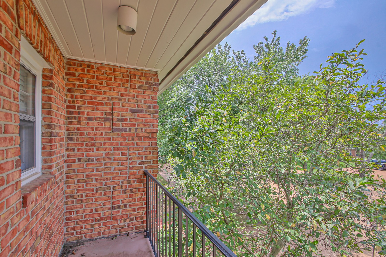 4220 Lone Oak Rd