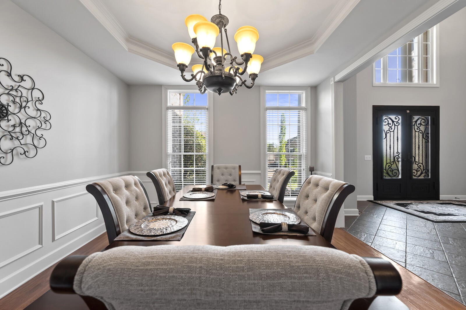9695 Sapphire Ct