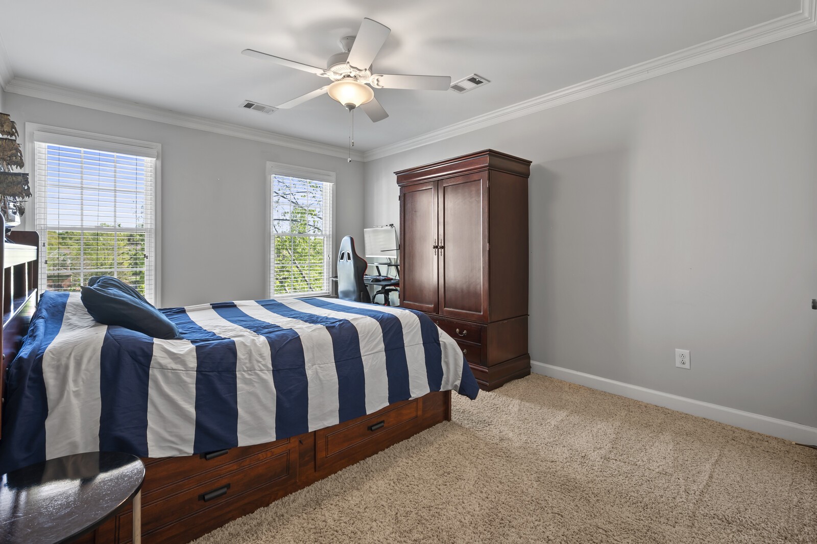 9695 Sapphire Ct