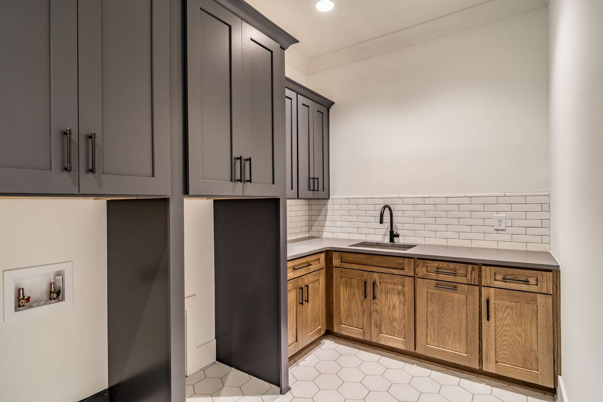 4324 General Bate Dr