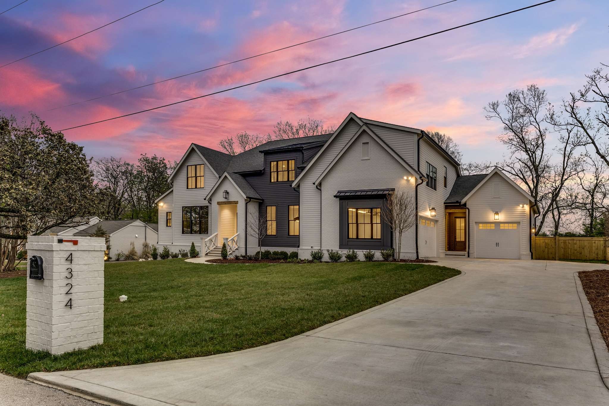 4324 General Bate Dr