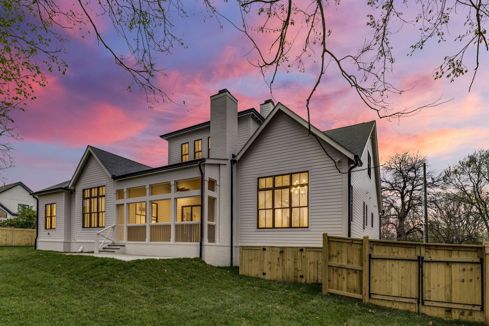 4324 General Bate Dr