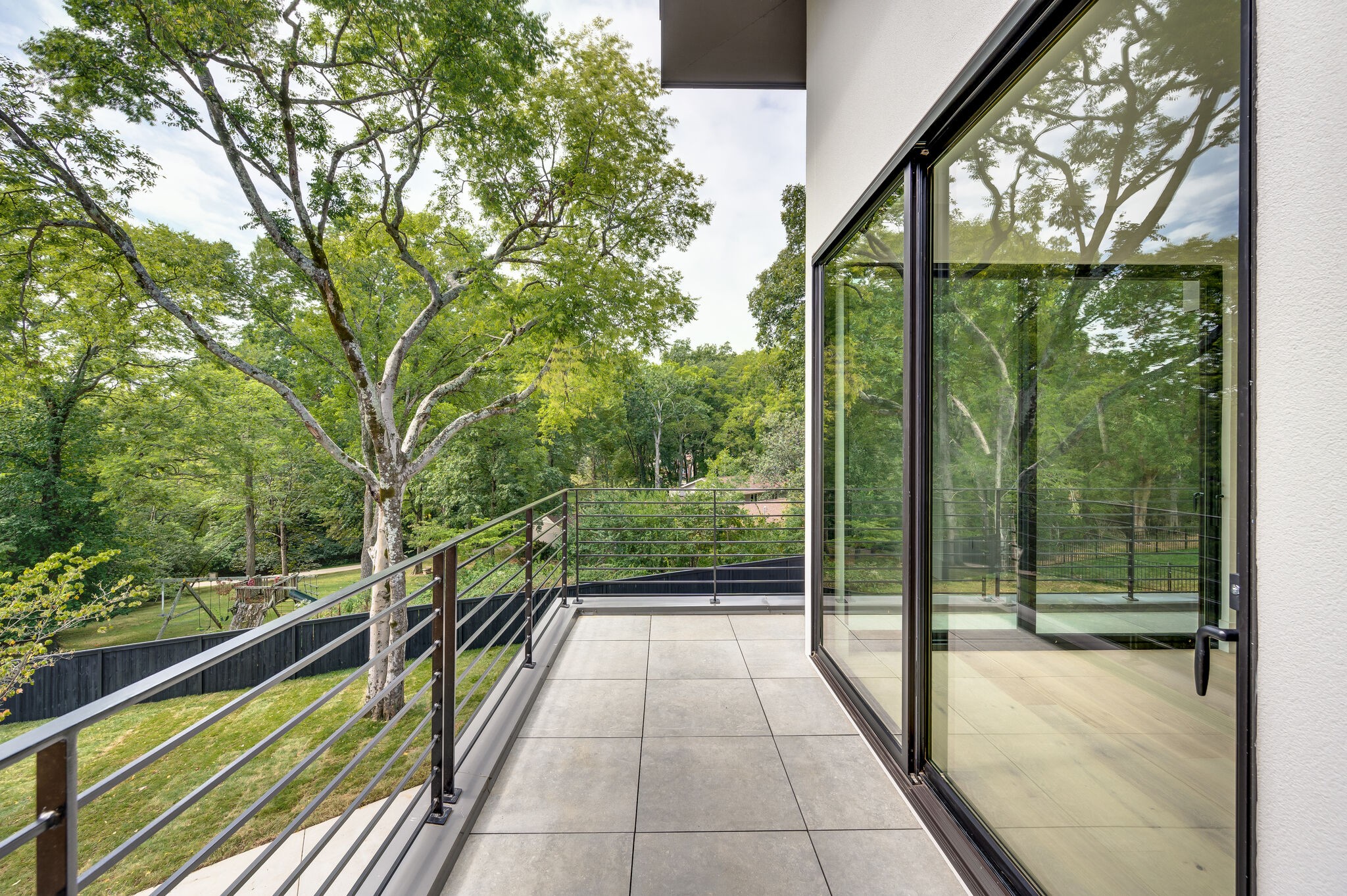 225 Robin Hill Rd