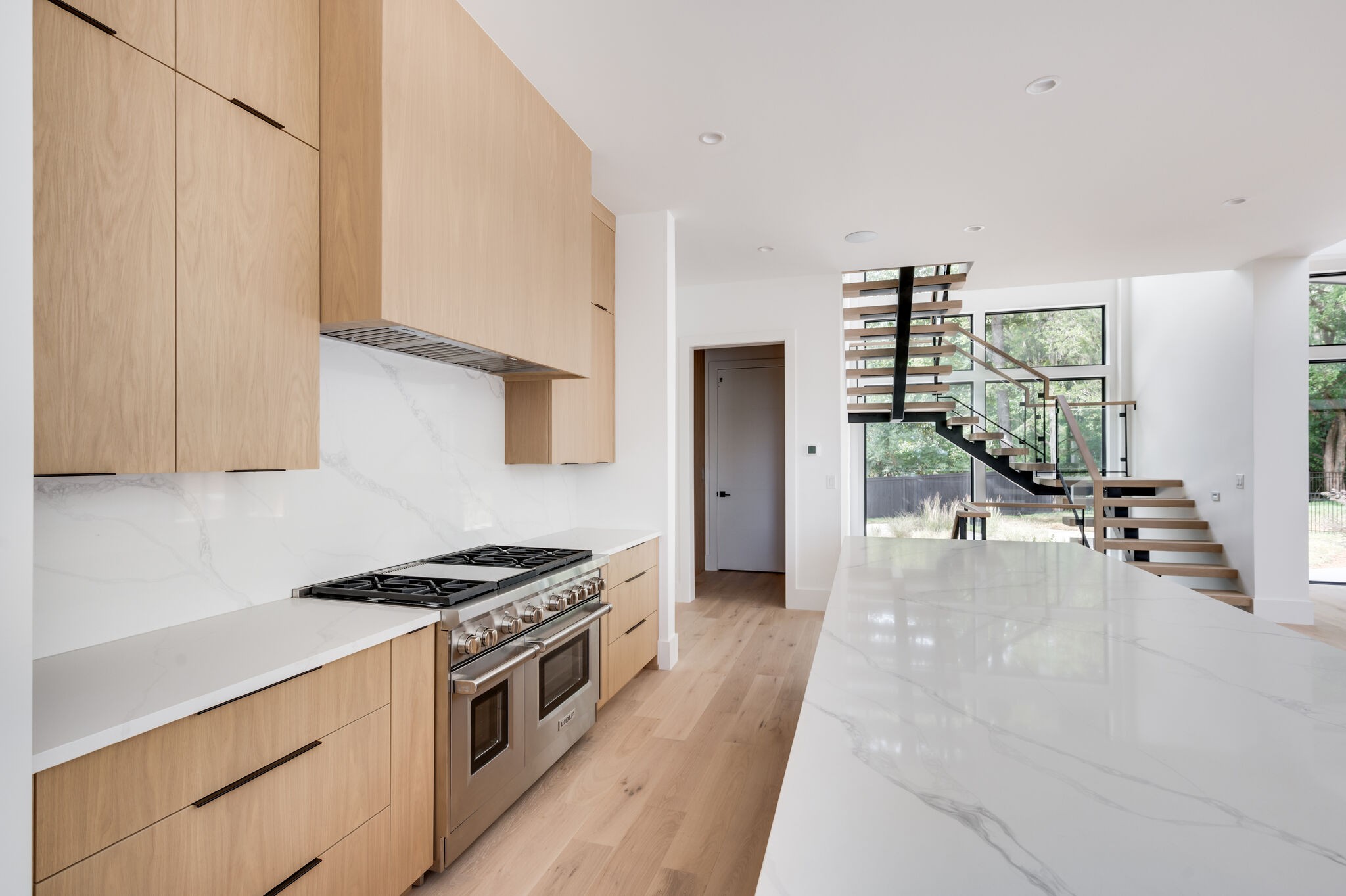 225 Robin Hill Rd