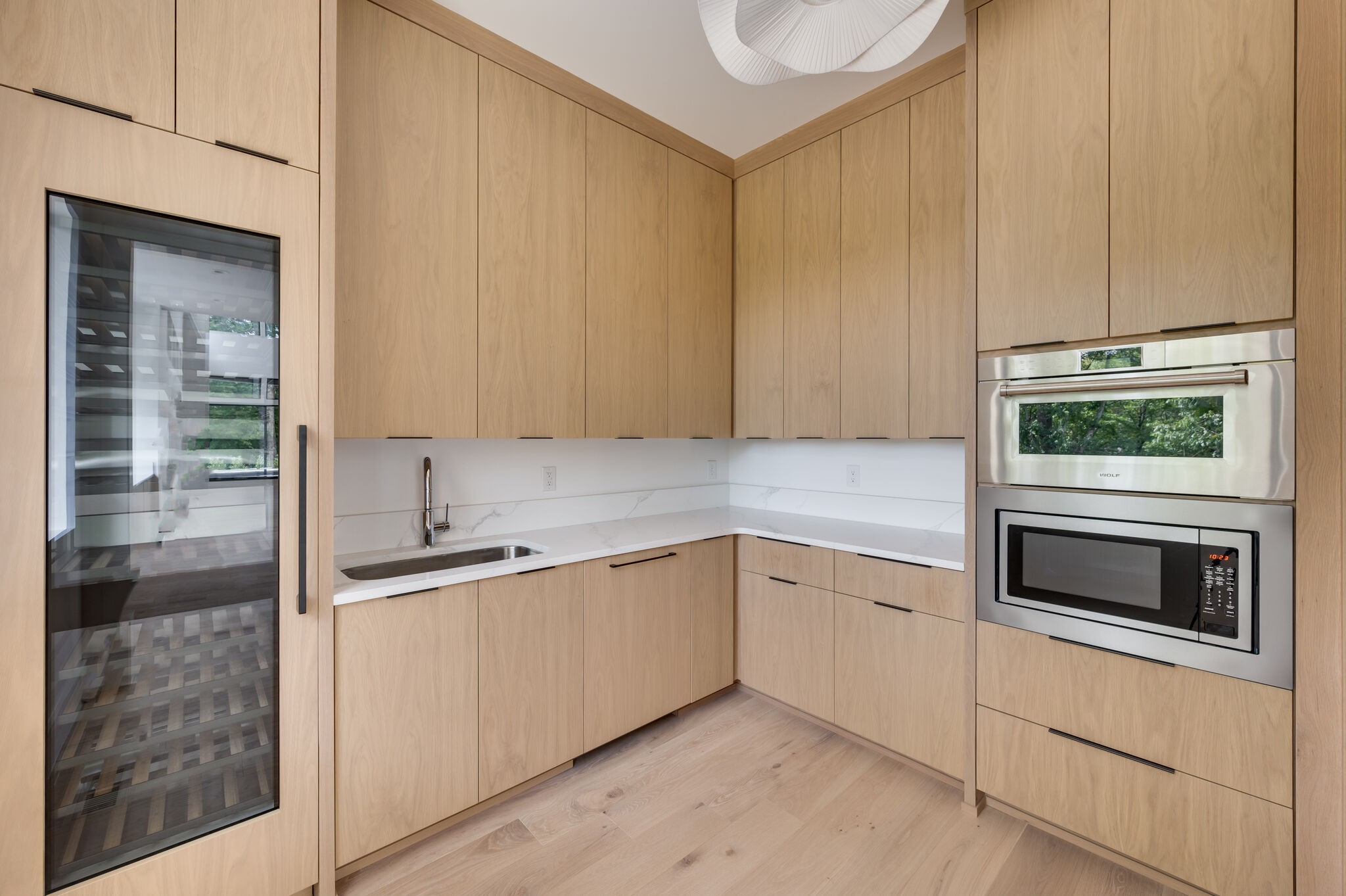 225 Robin Hill Rd