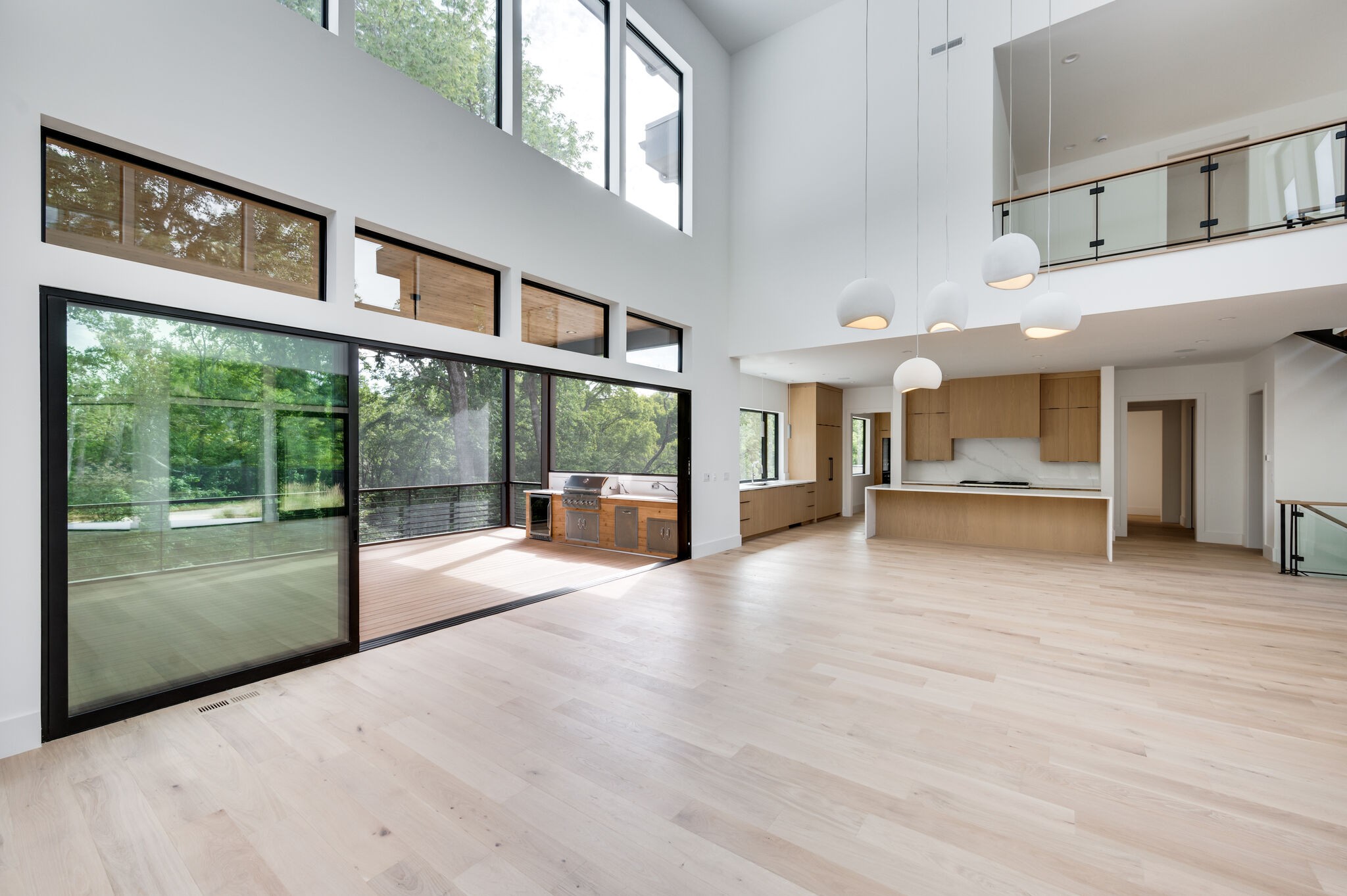 225 Robin Hill Rd
