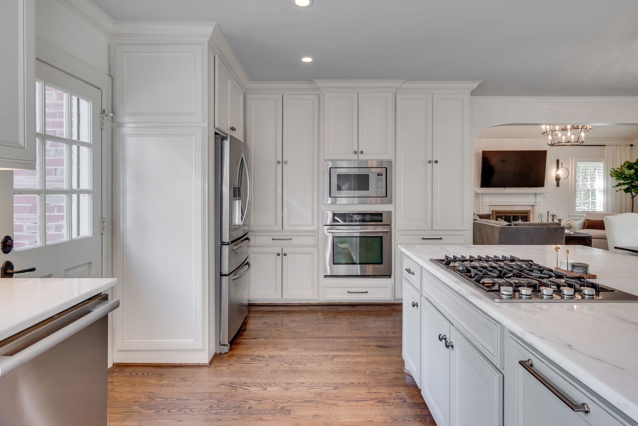122 Blackburn Ave