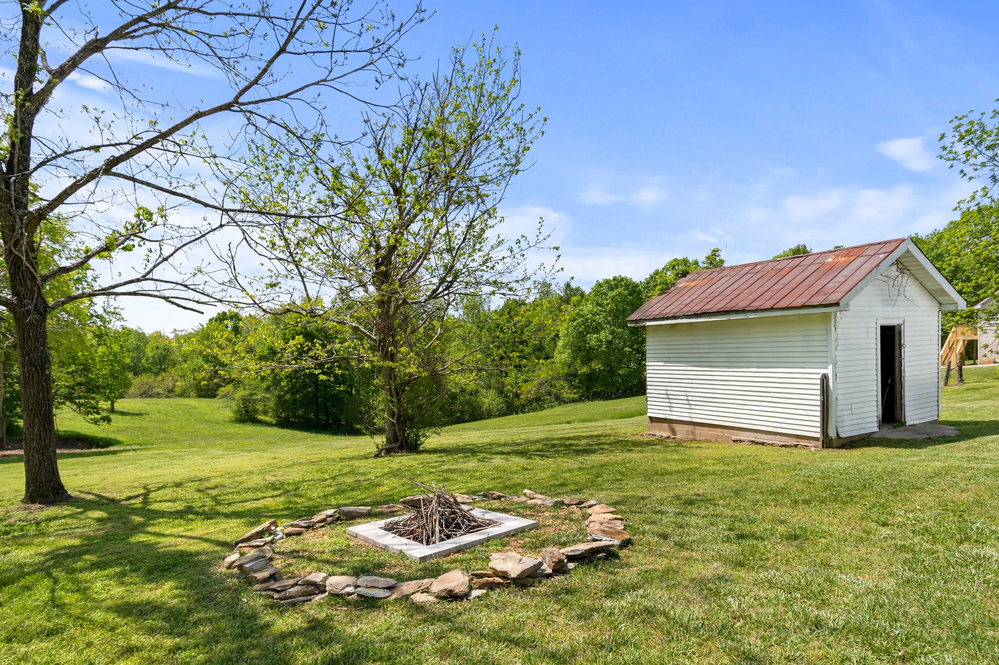 3260 Highway 49, E