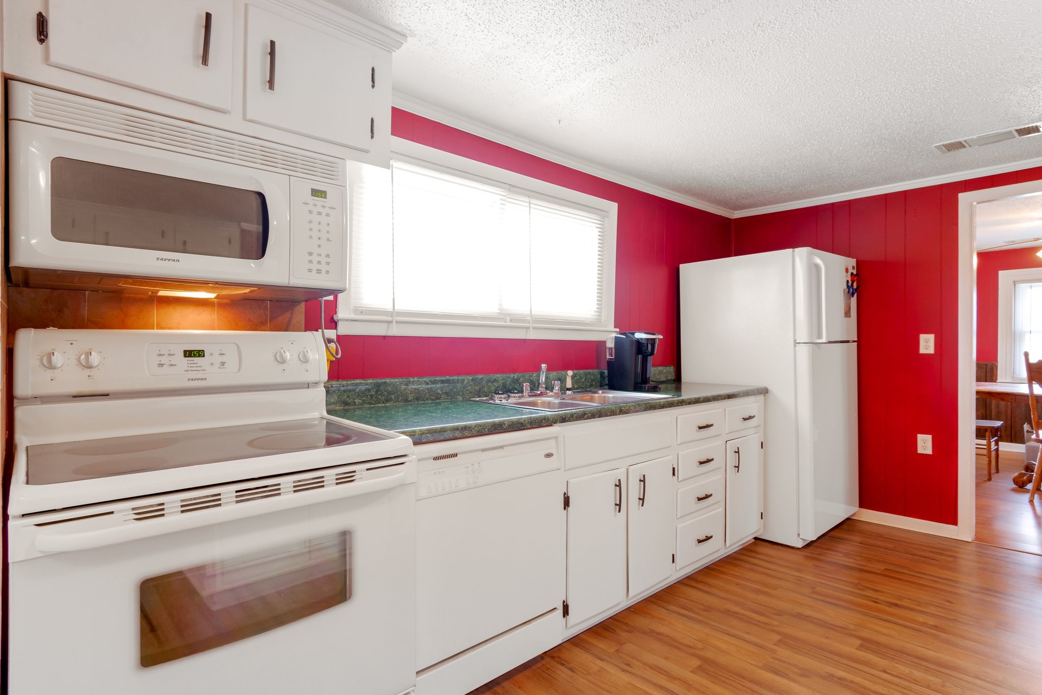 3260 Highway 49, E