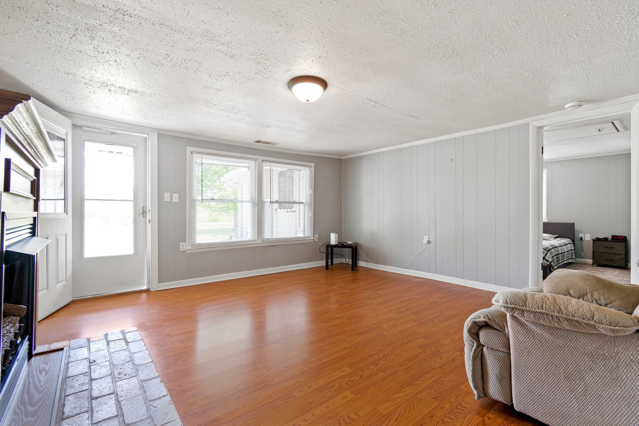 3260 Highway 49, E