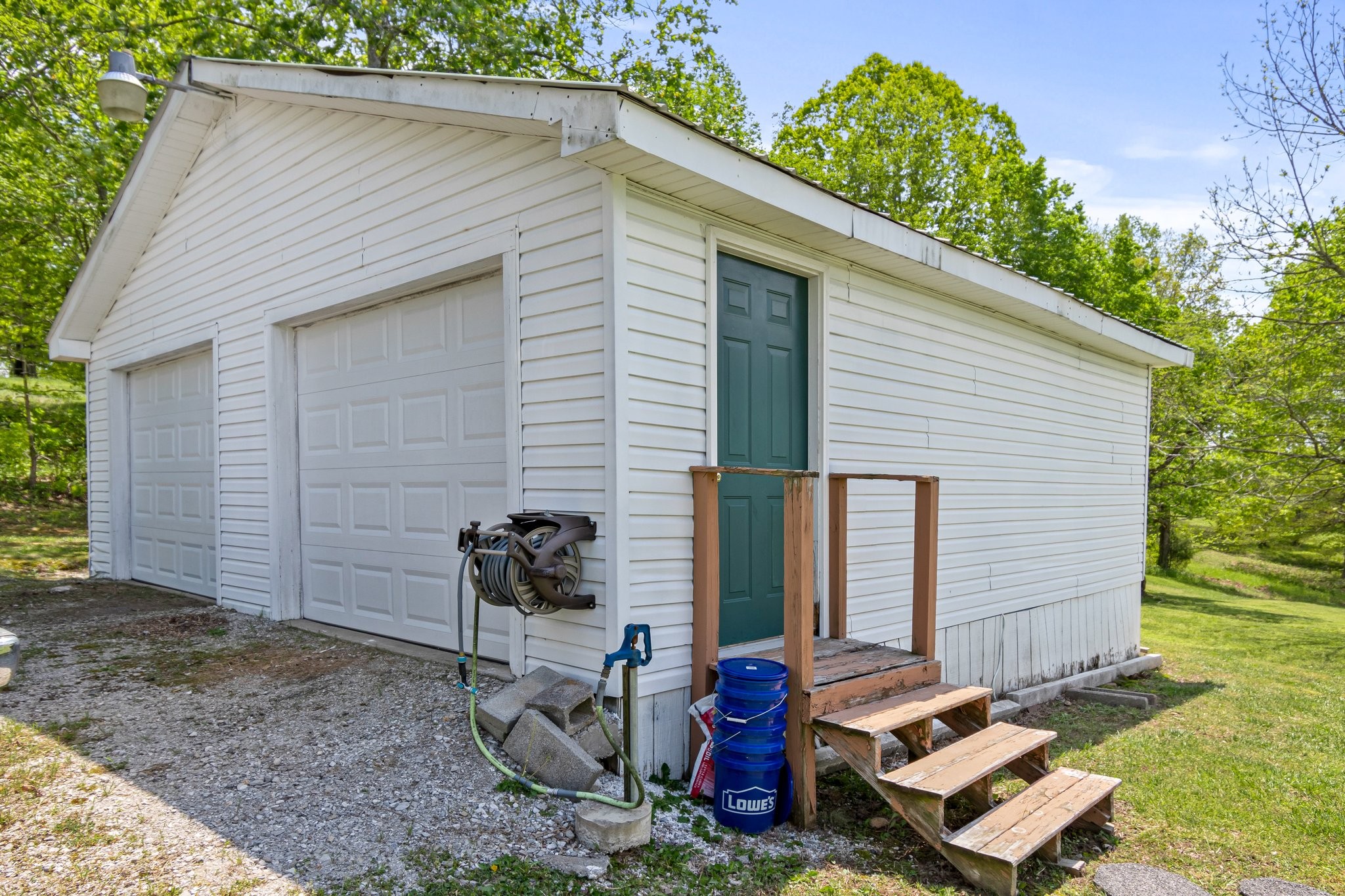 3260 Highway 49, E